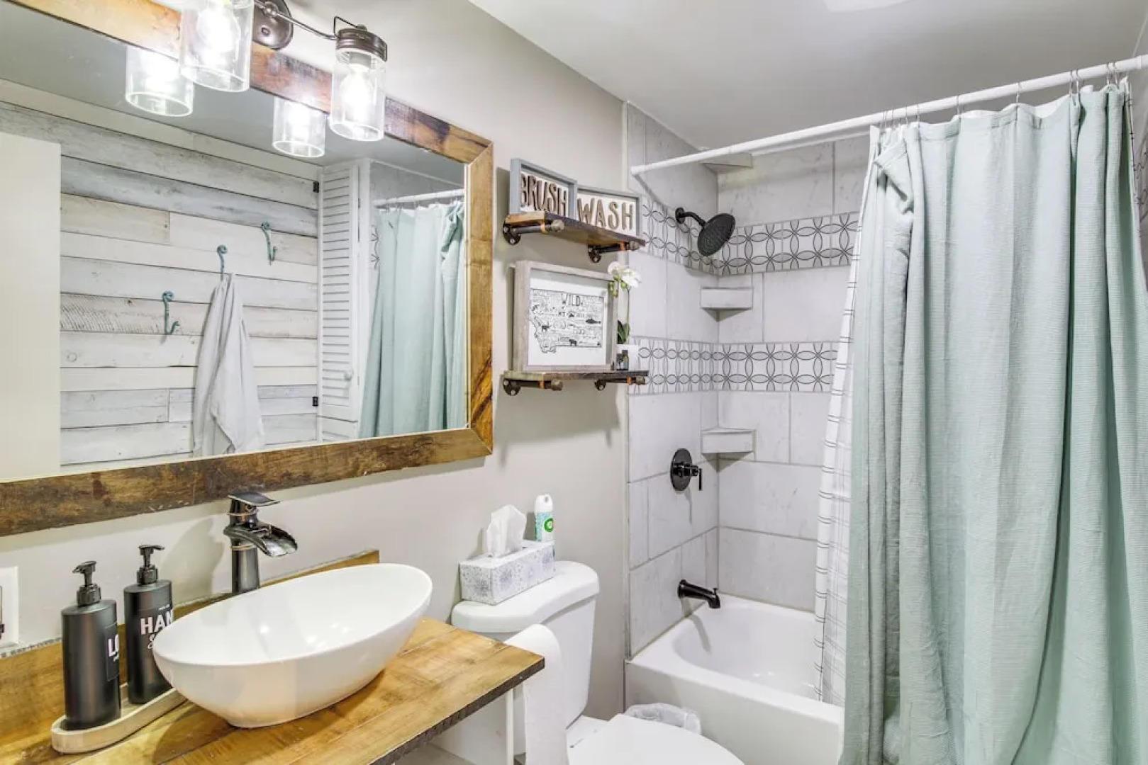 11 Mi to Bozeman: Family Home w/ Movie Room!