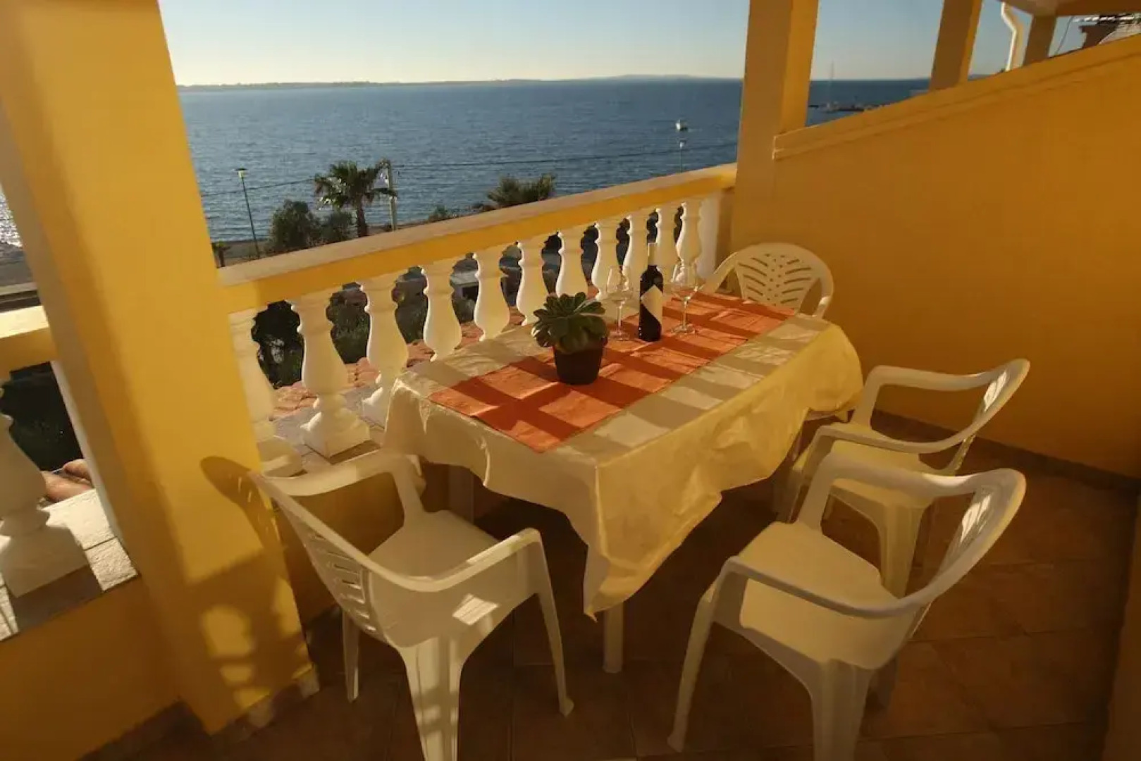 Mladen - Family Friendly & Amazing Location - A3