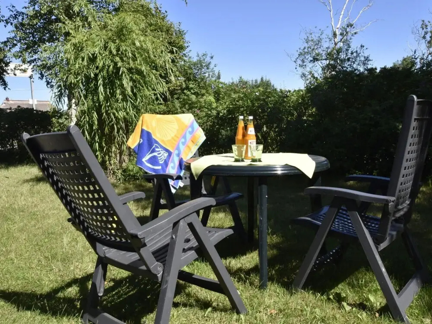 Spacious Holiday Home with Terrace in Dierhagen Strand