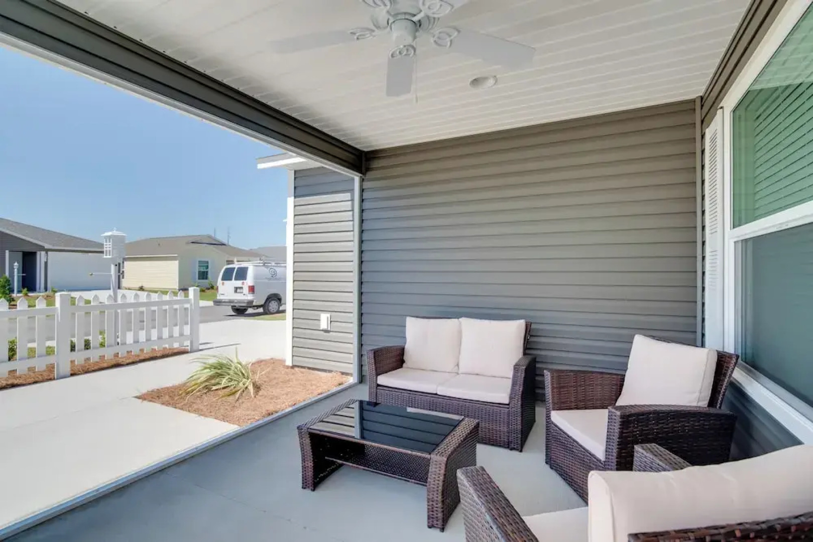 Home in The Villages Near Town Centers!