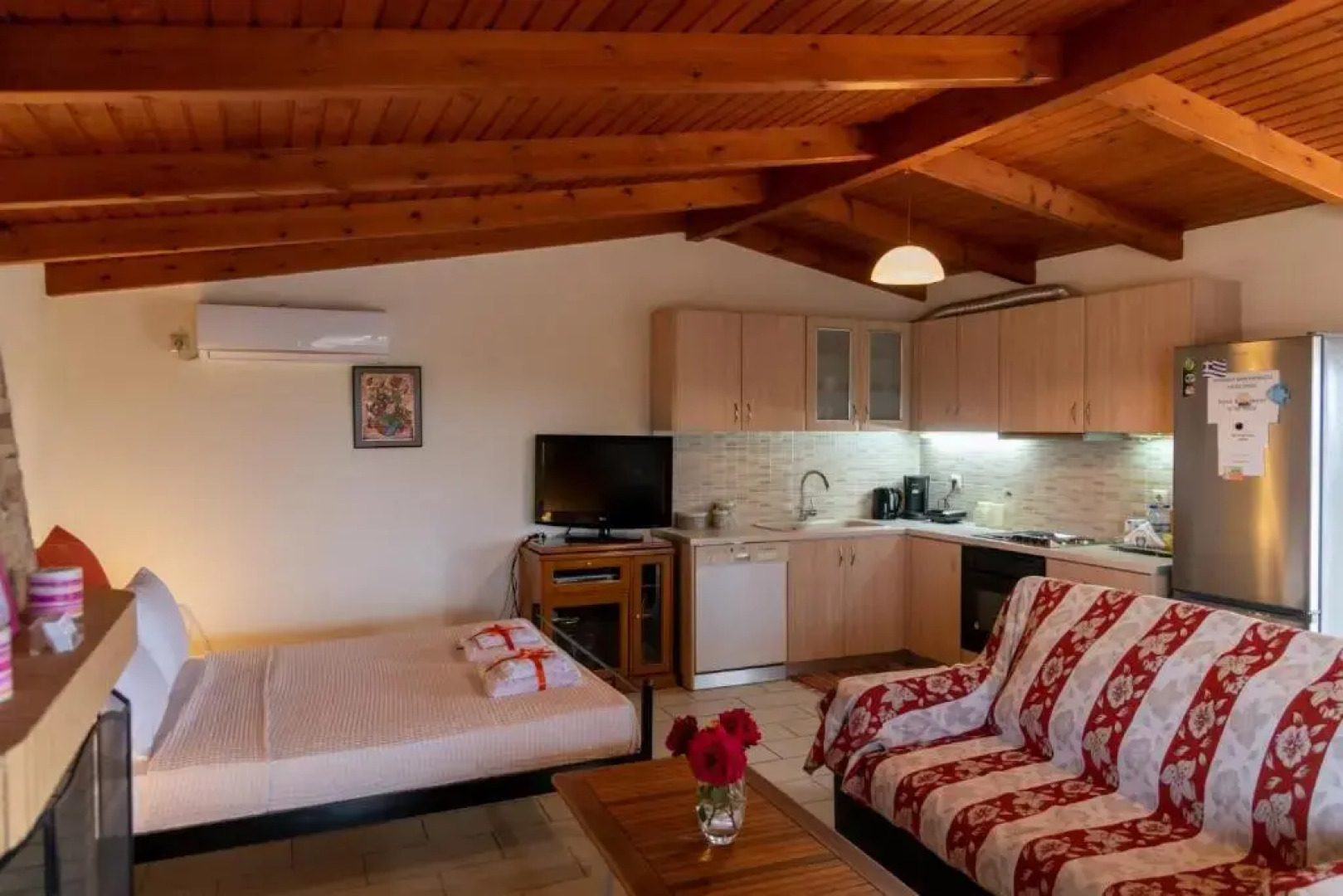 Rose's House (Near Airport)