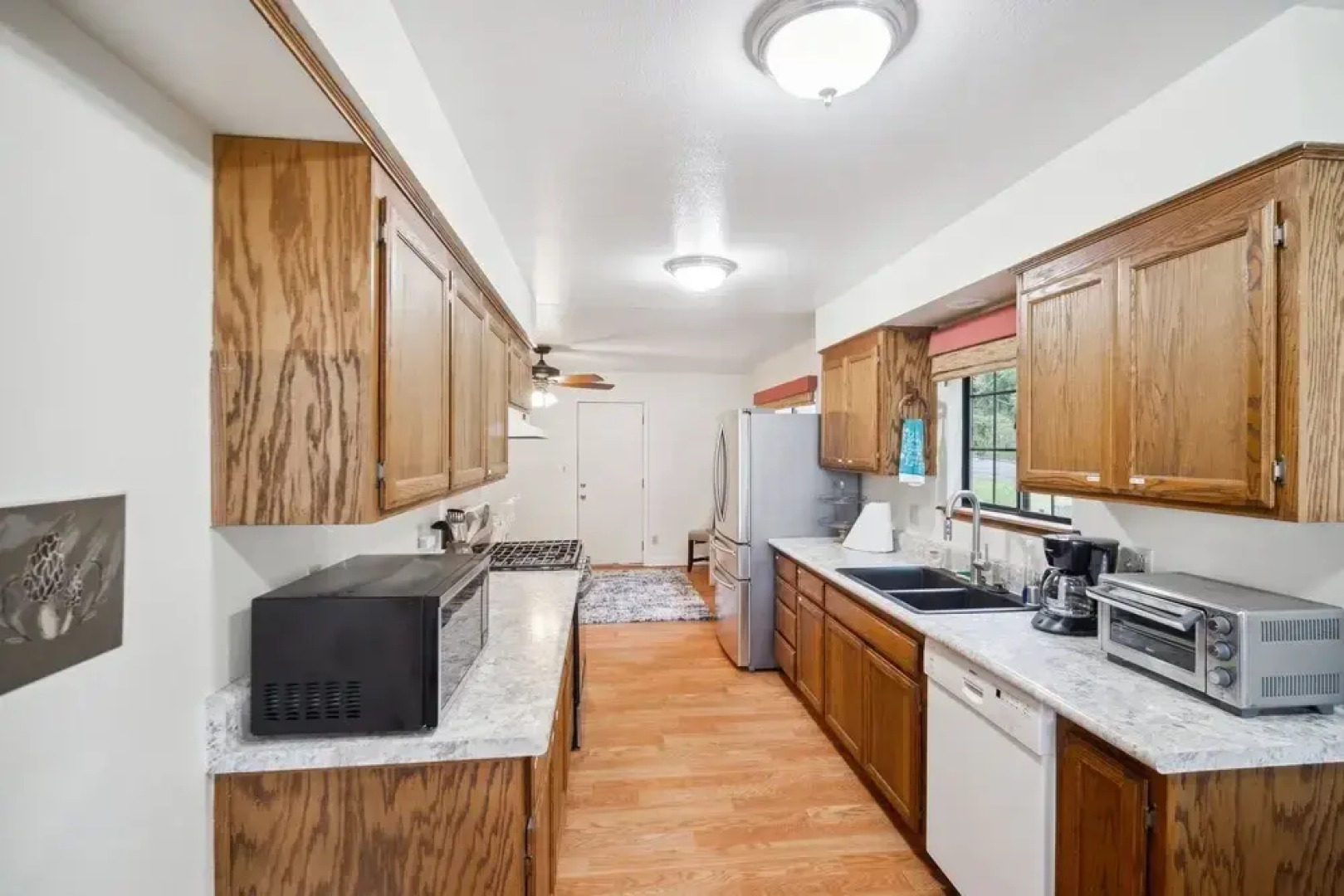 Cozy And Comfortable Yosemite Portal 3 Bedroom Home by Redawning