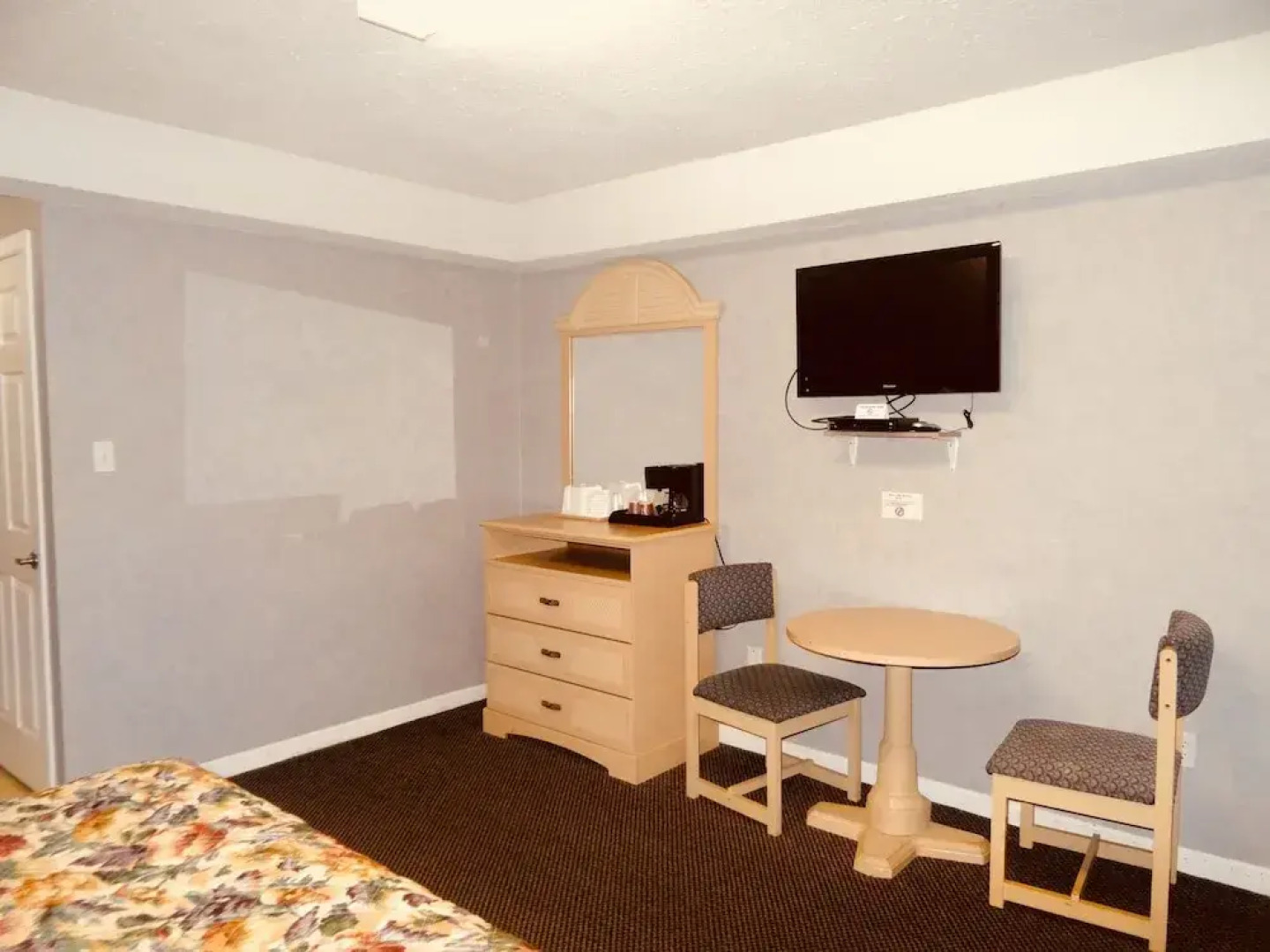 Village Inn and Suites