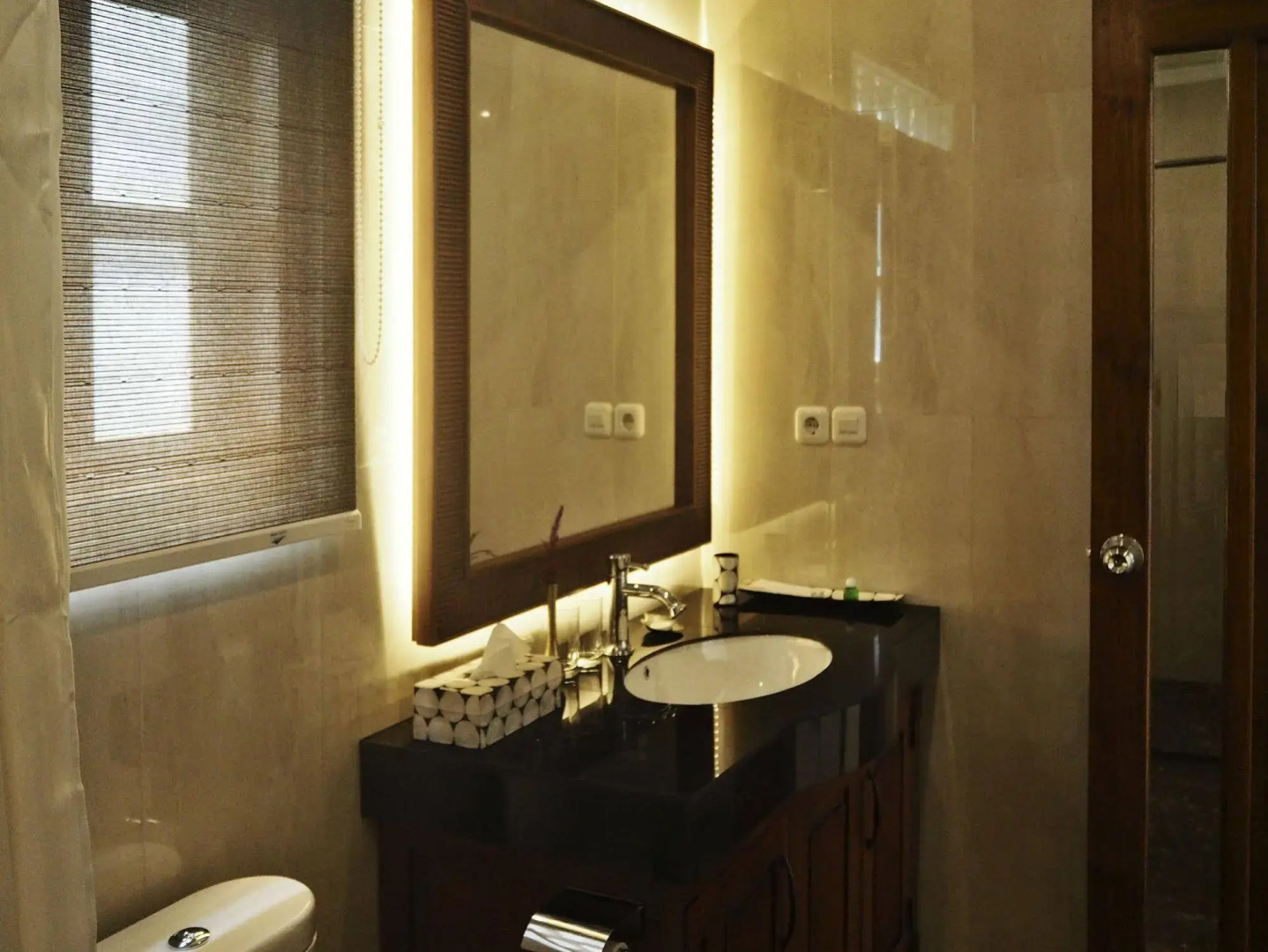 The Gecho Inn Country