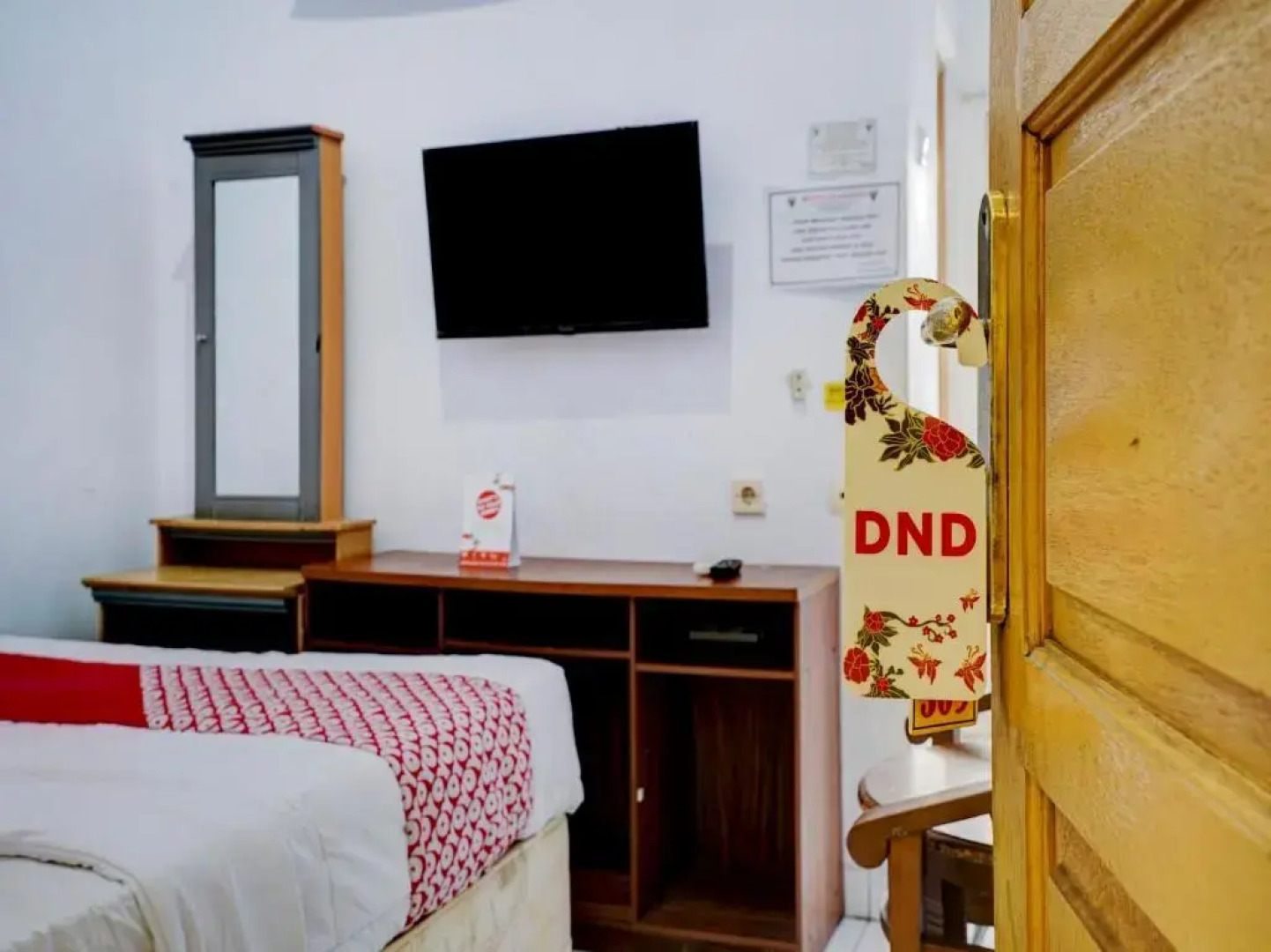 OYO 90118 Hotel Diamond Syariah