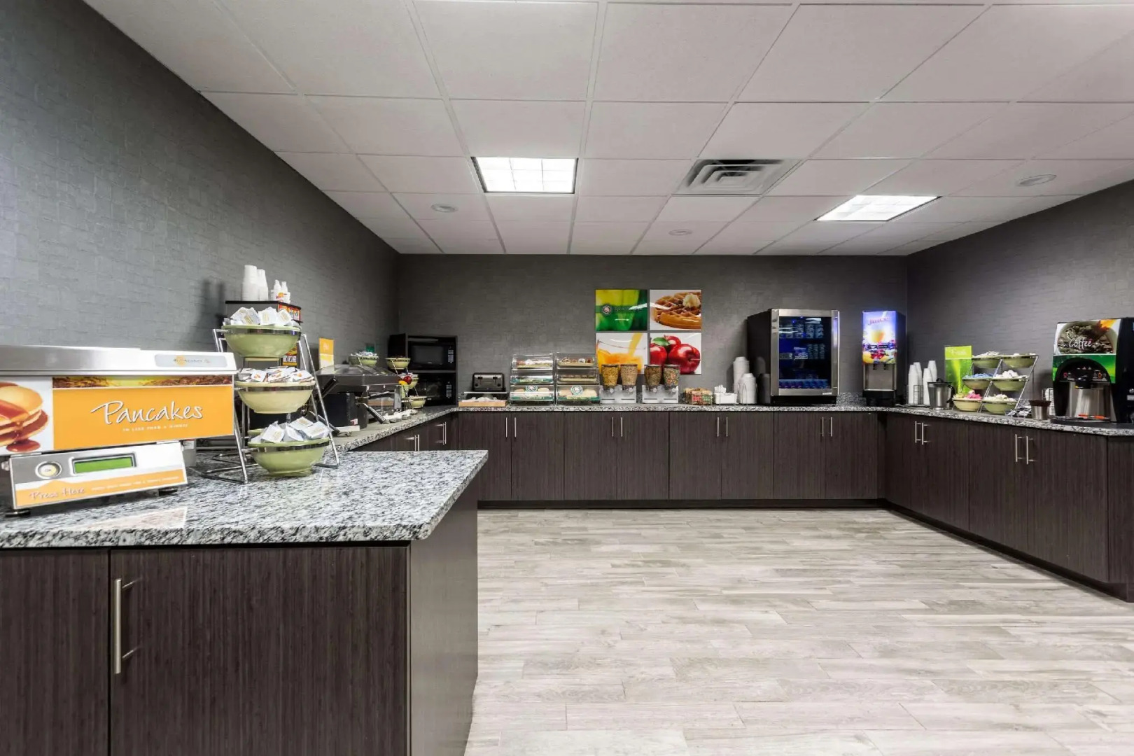 Comfort Inn & Suites Nashville Downtown – Stadium