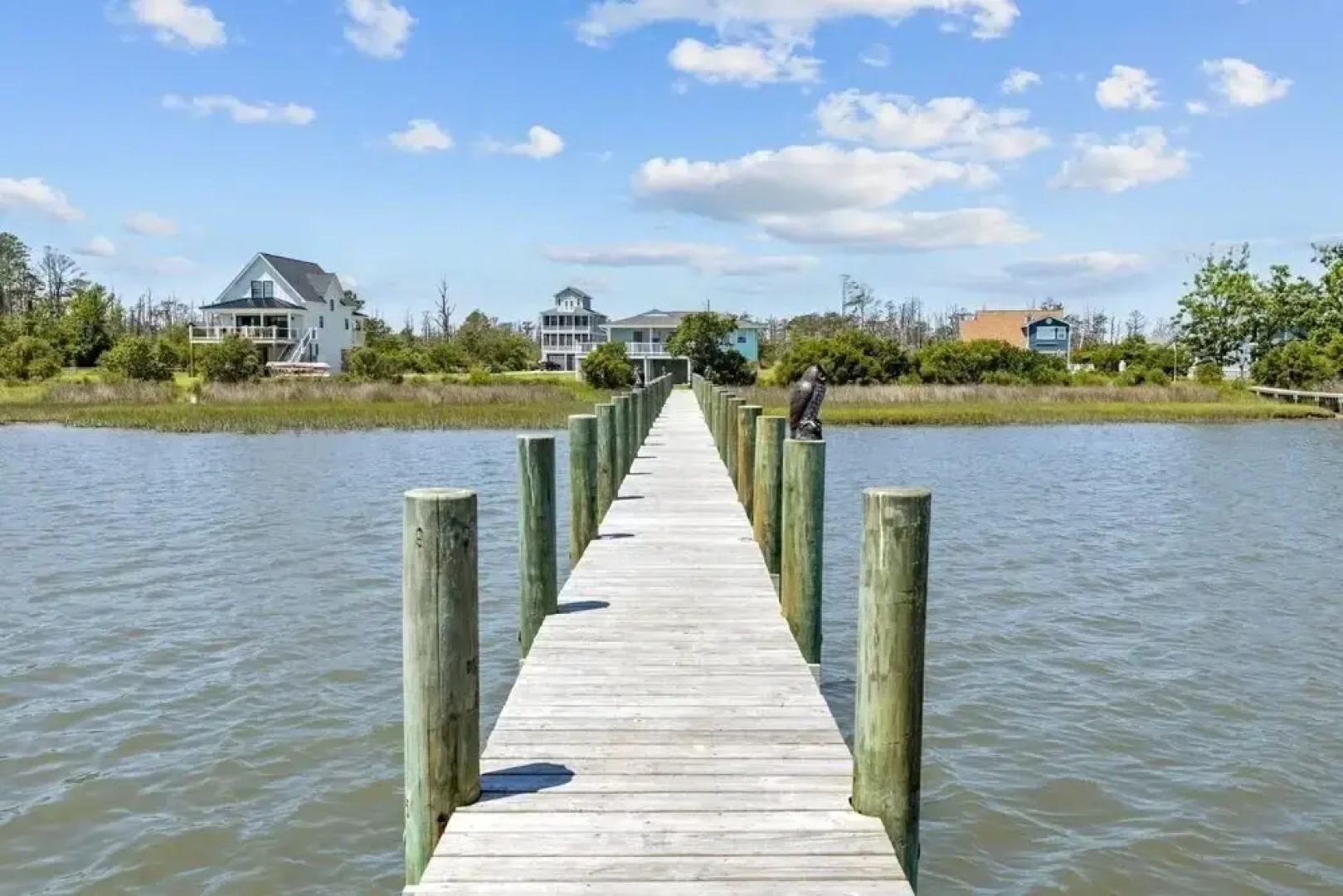 Sunrise Sound Cottage 3 Bedroom Home by RedAwning