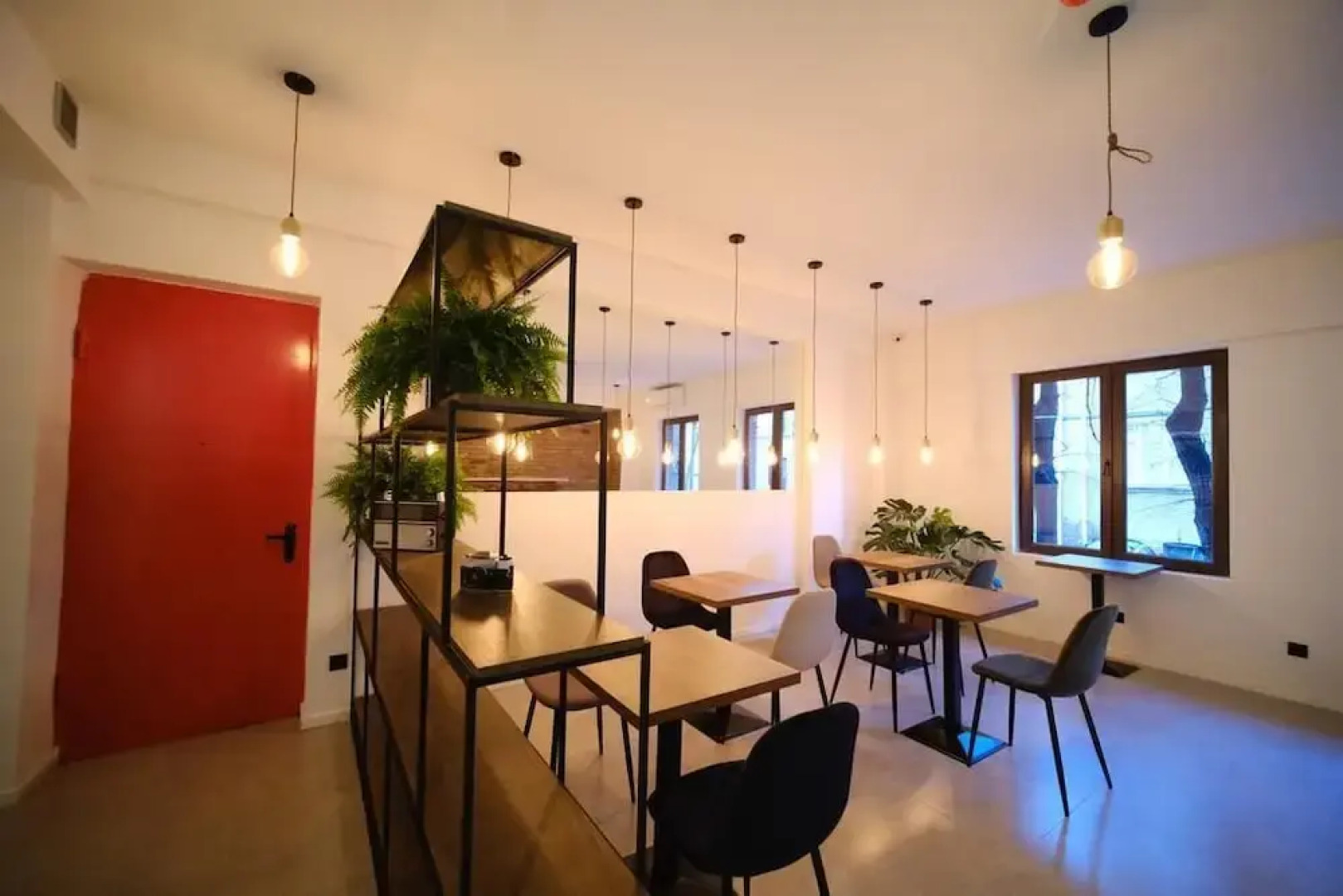 Отель The Tbilisi Pod