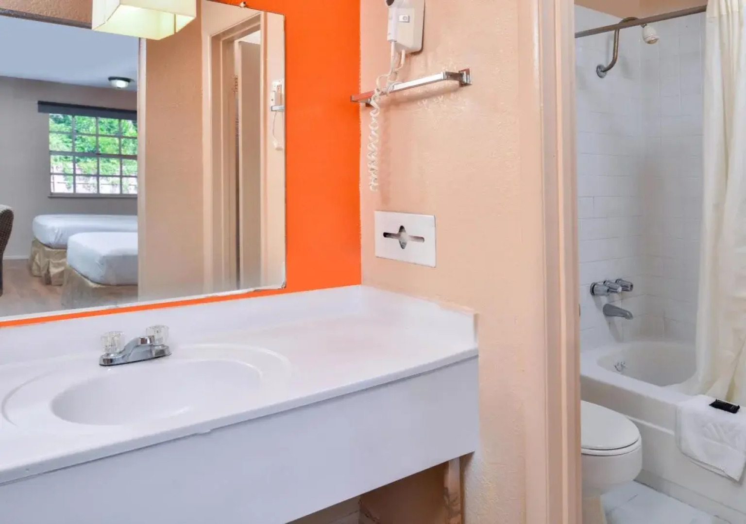 Americas Best Inn Montgomery