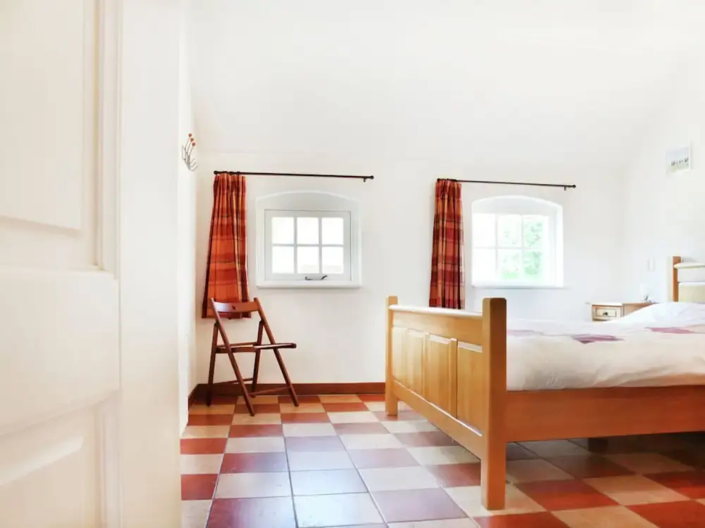 Pleasantly Holiday House is Situated on a Farm