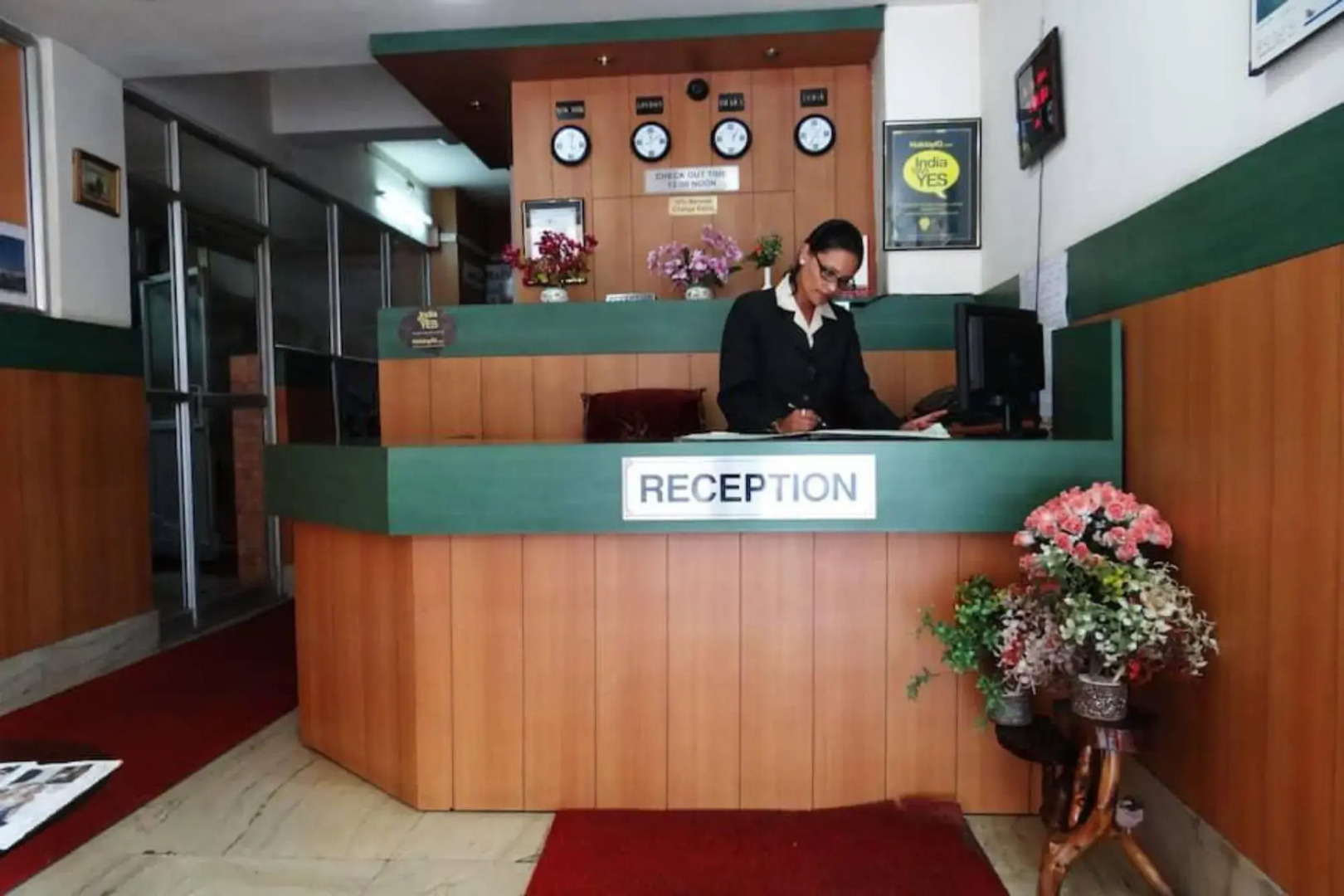 Hotel Marvel International And Resturant