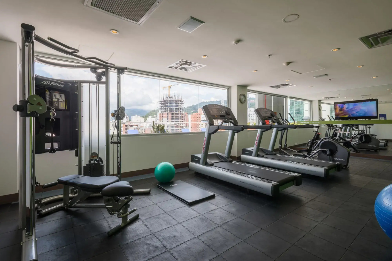 Hampton by Hilton Bucaramanga