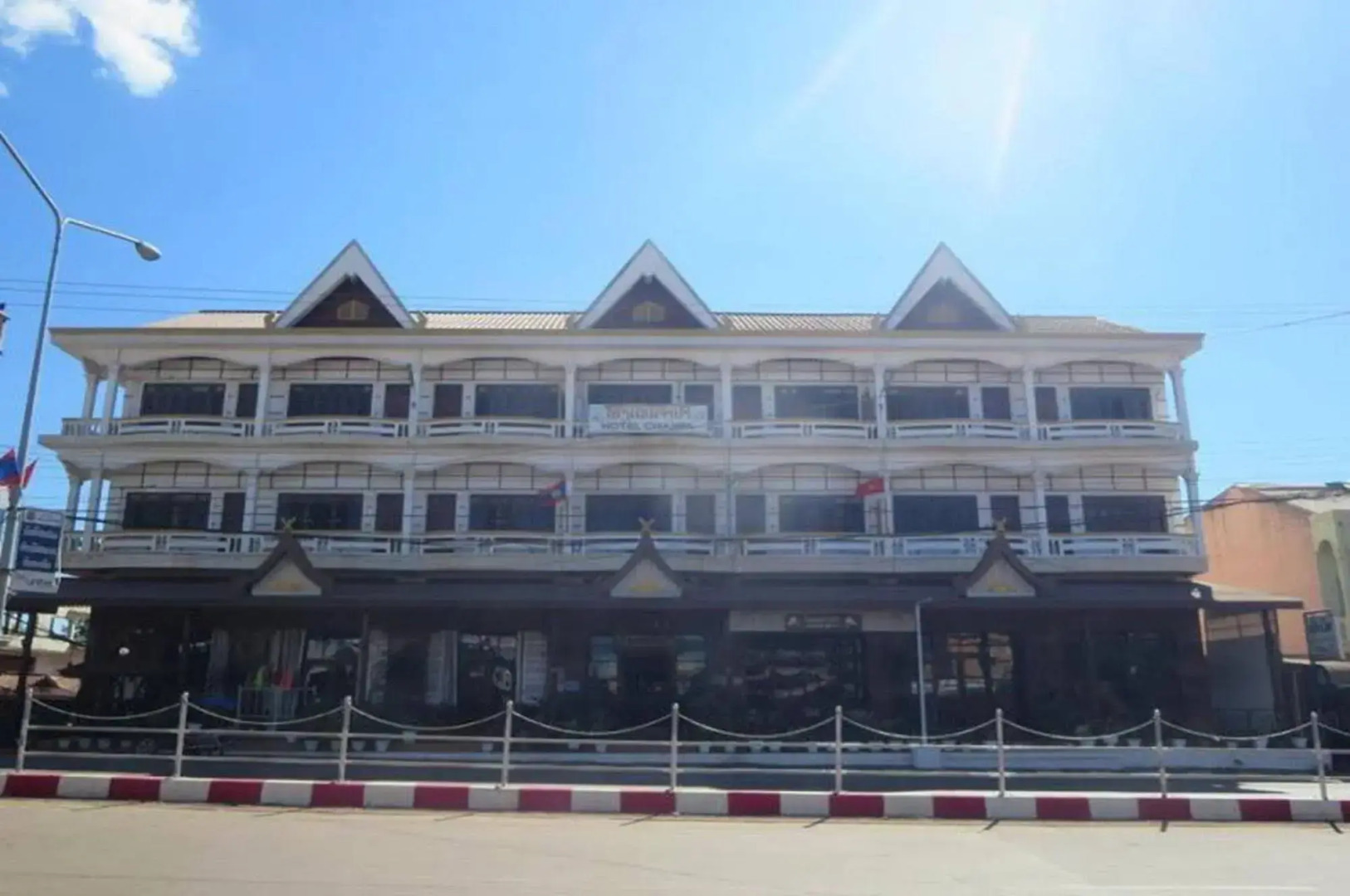 Champa Hotel