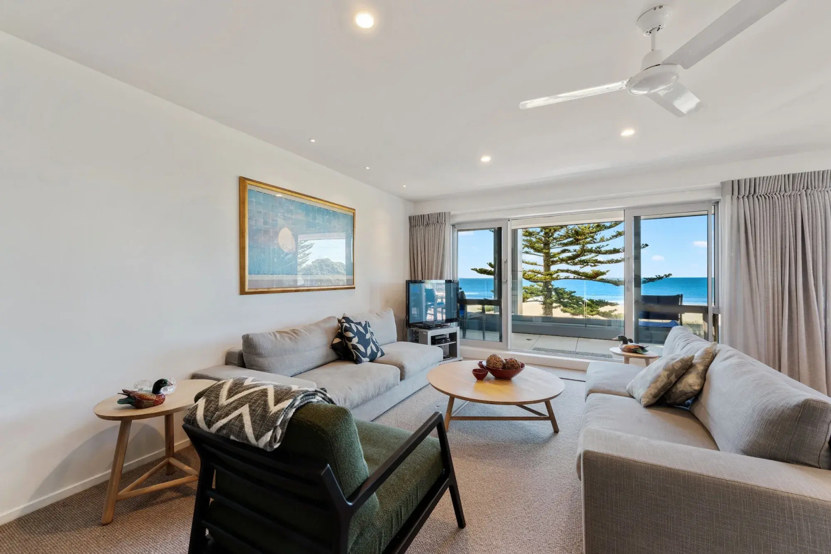 The Pavilions Beachfront Apartments