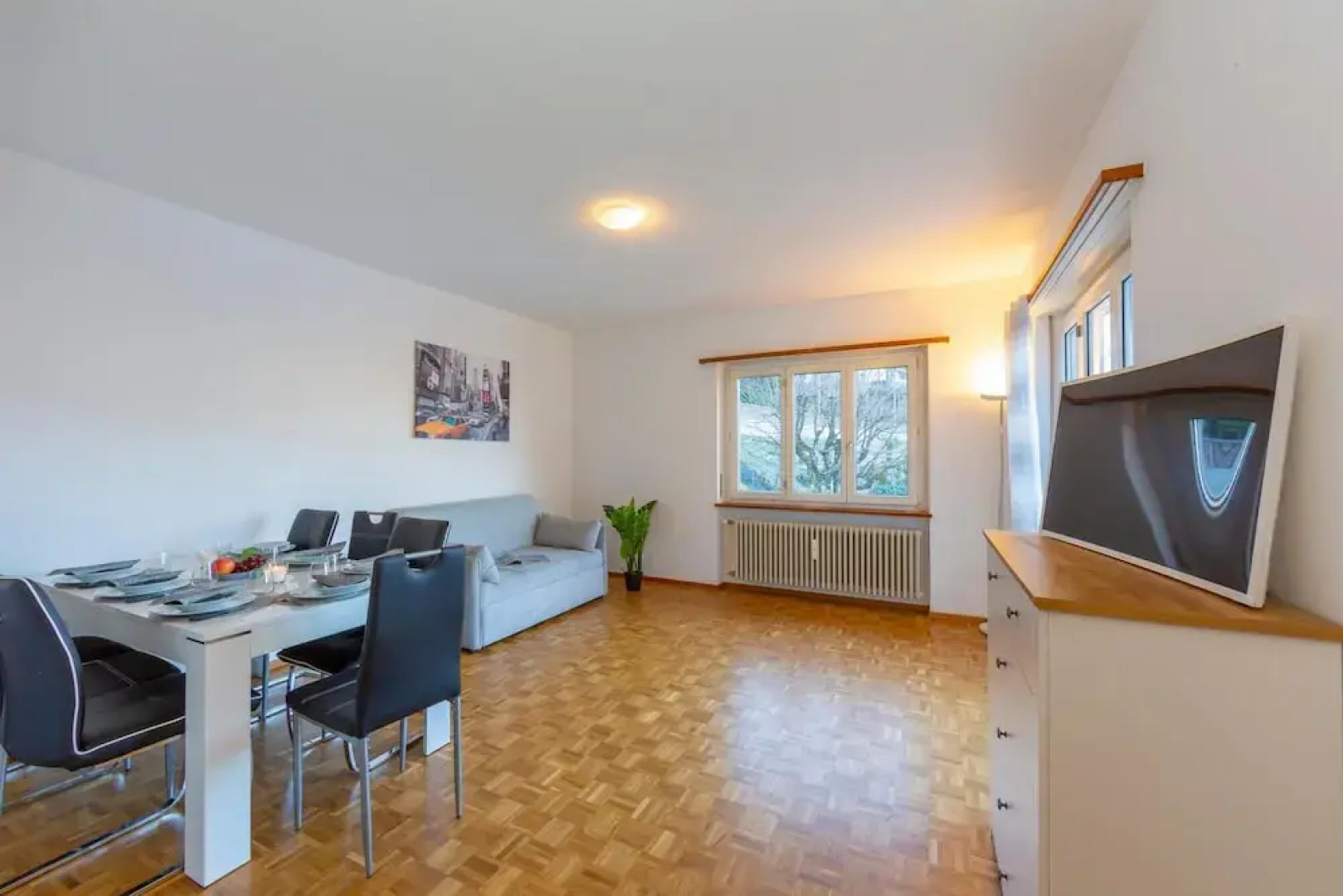 Garden On The Lake in Gambarogno Vira