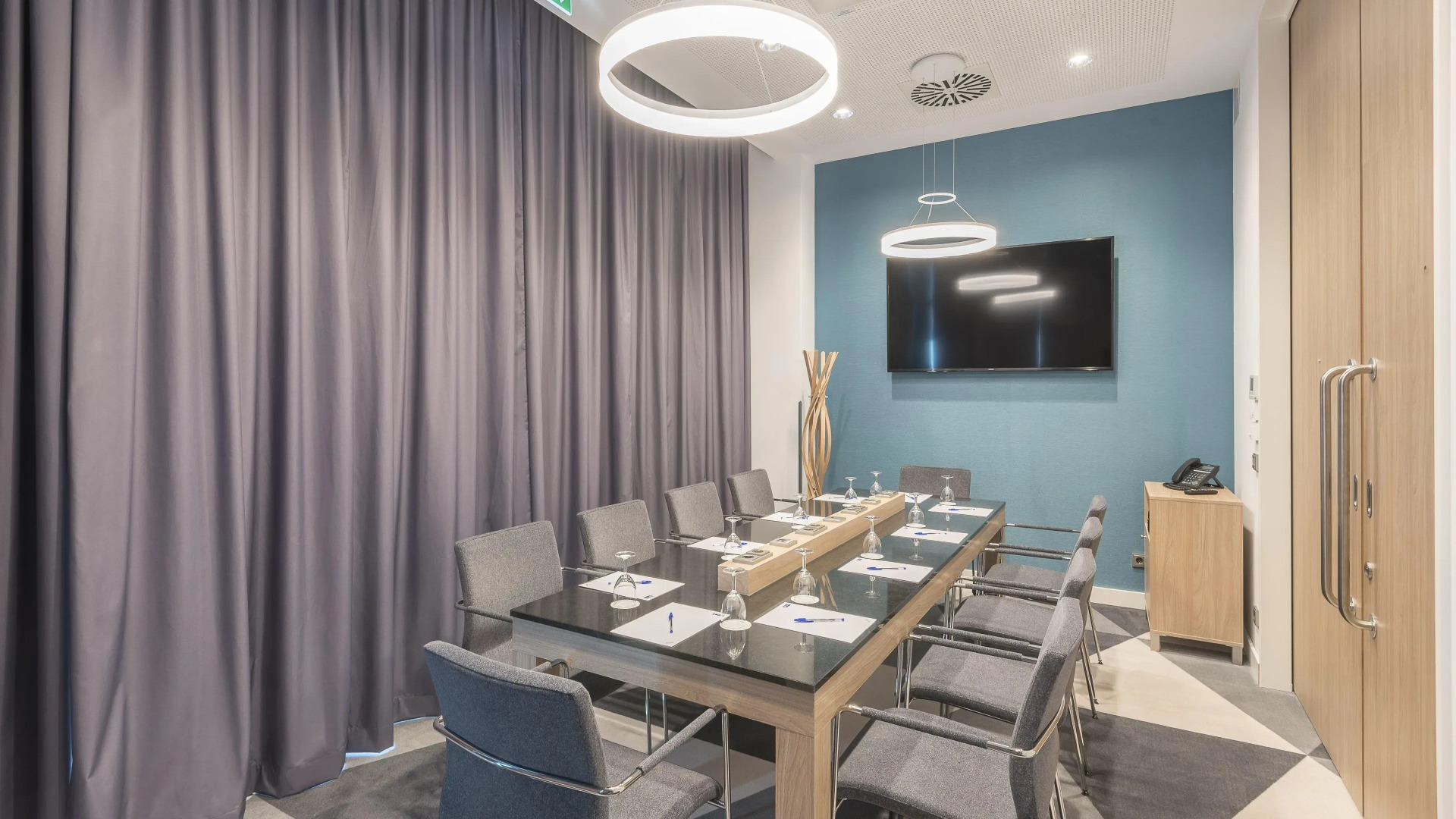 Premier Inn Freiburg City Süd Hotel