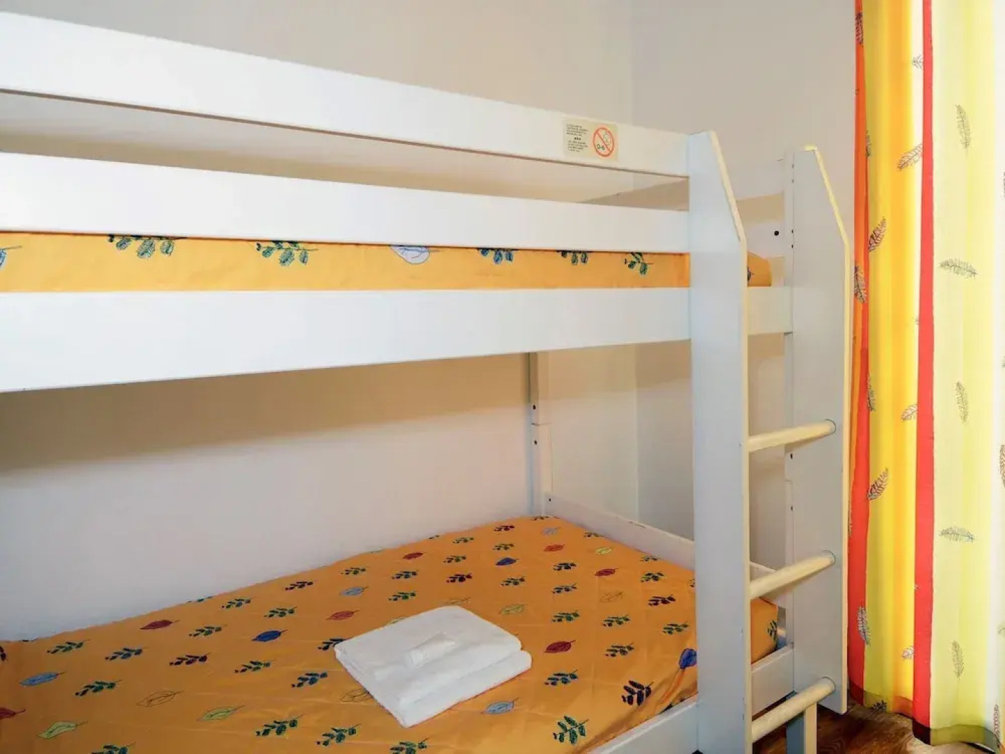 Quaint Apartment With a Garden, Just 350 m. From the Beach