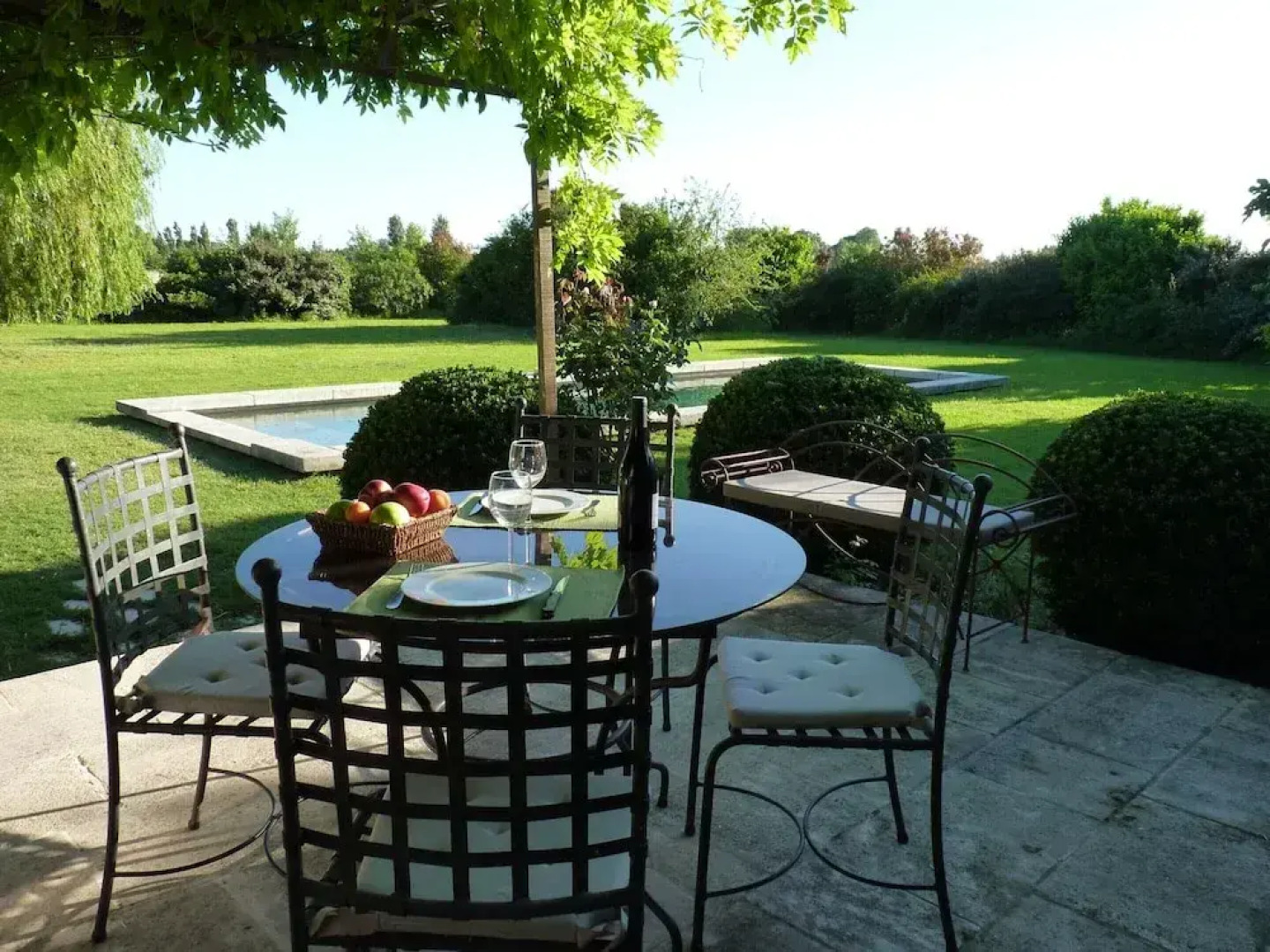 Domaine de Rhodes - Locations de Vacances / Vacation Rentals