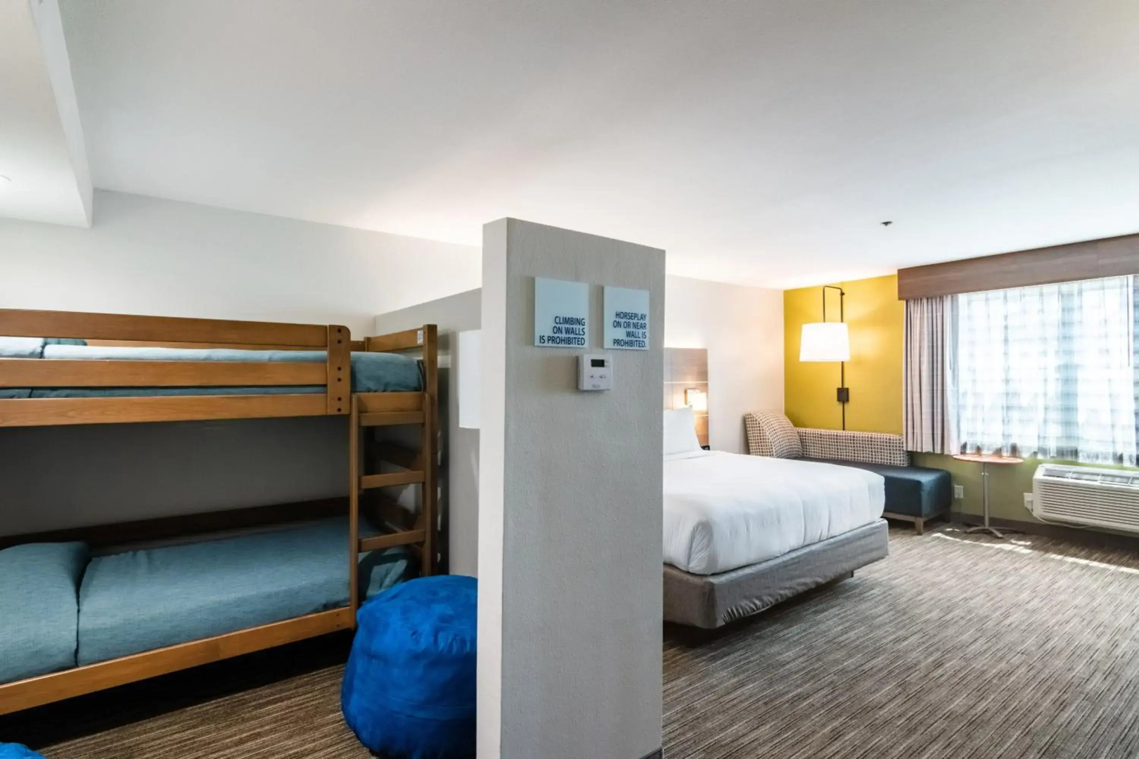 Holiday Inn Express & Suites Camarillo by IHG