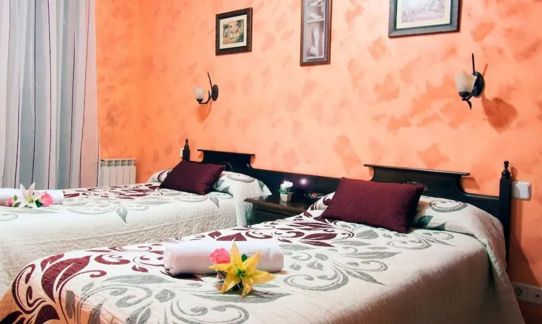 Casa Rural Los Moros