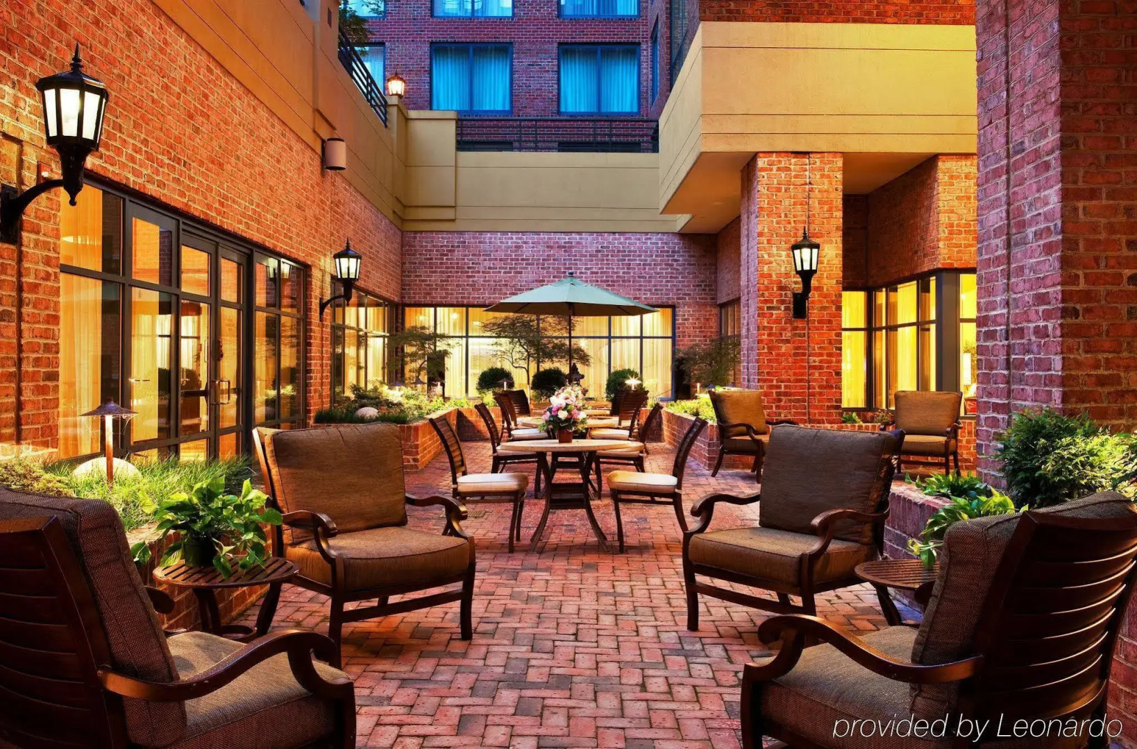 Sheraton Suites Old Town Alexandria