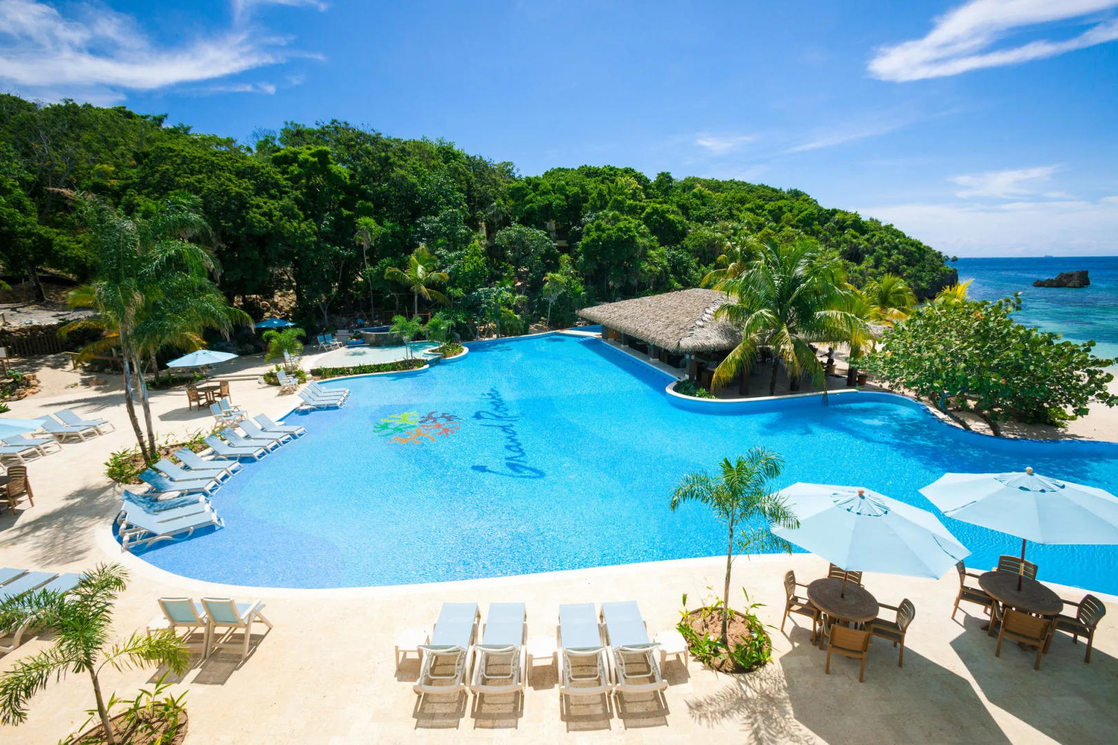 Grand Roatan Caribbean Resort