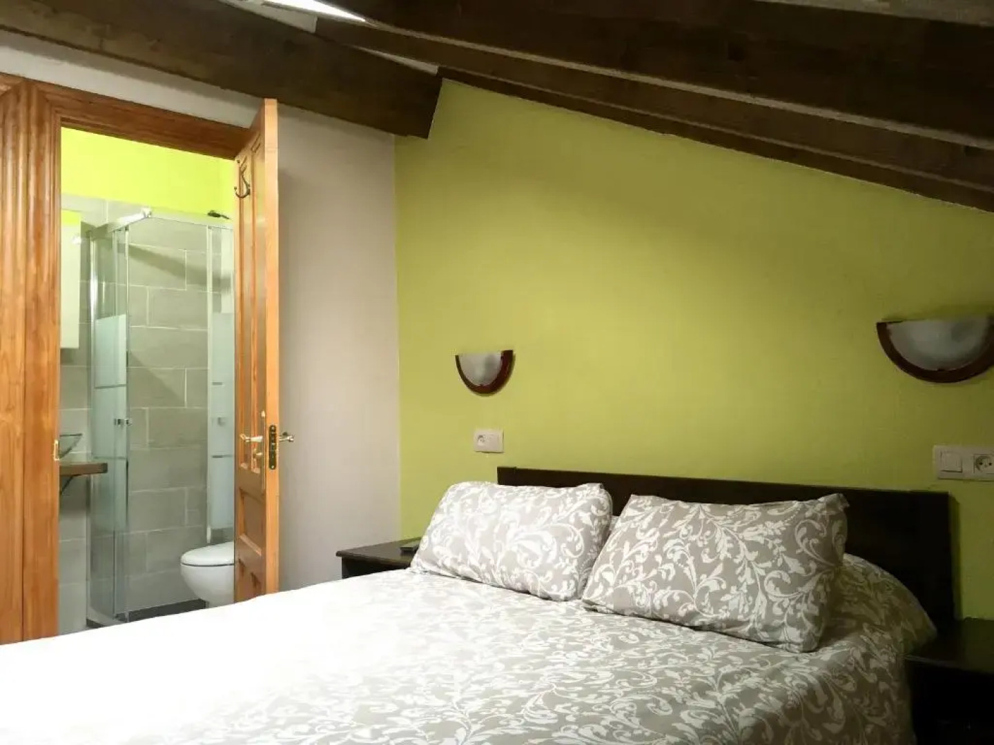 House With 4 Bedrooms in Picos de Europa, With Wonderful Mountain View, Furnished Garden and Wifi - 20 km From the Beach