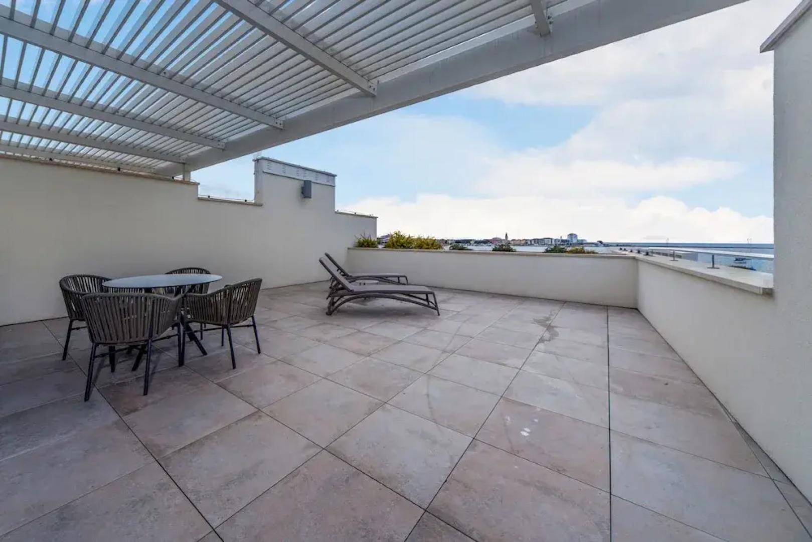 Garden Palace Resort