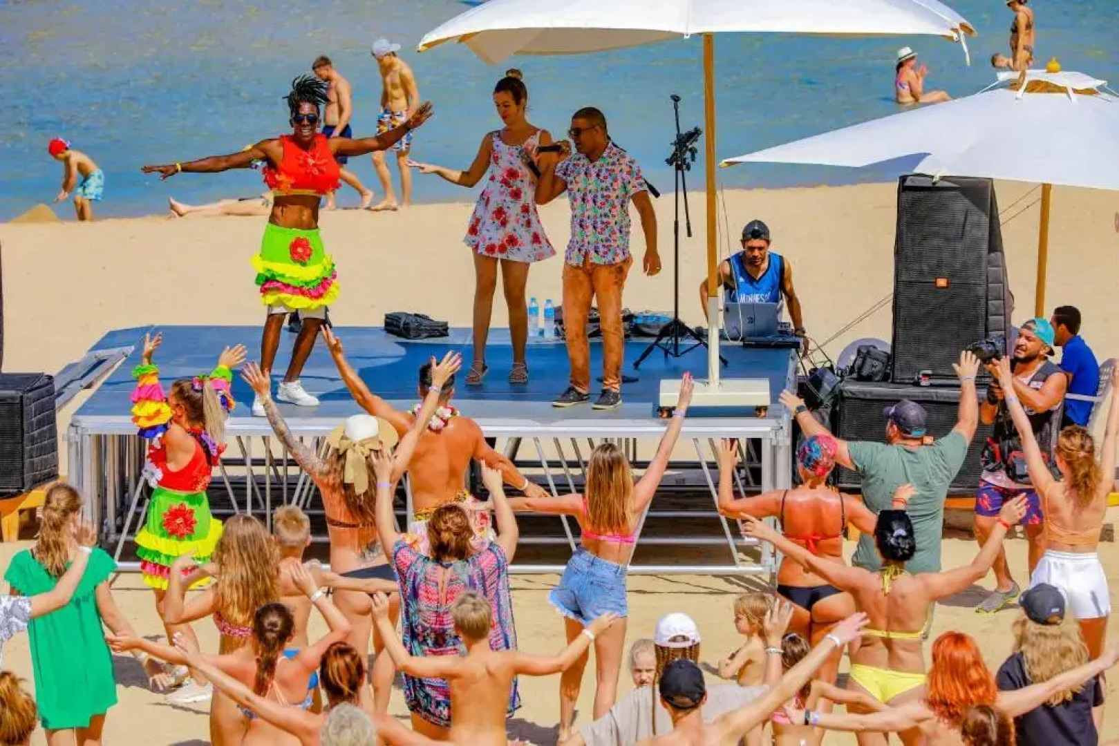 Titanic Palace - Families and Couples only