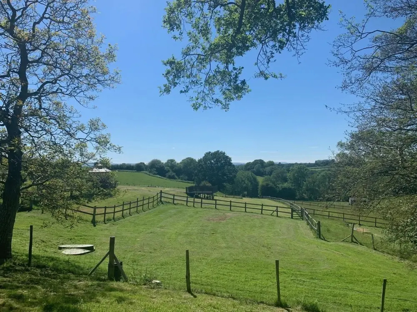 Glamping 1-bed Cottage in Hellingly