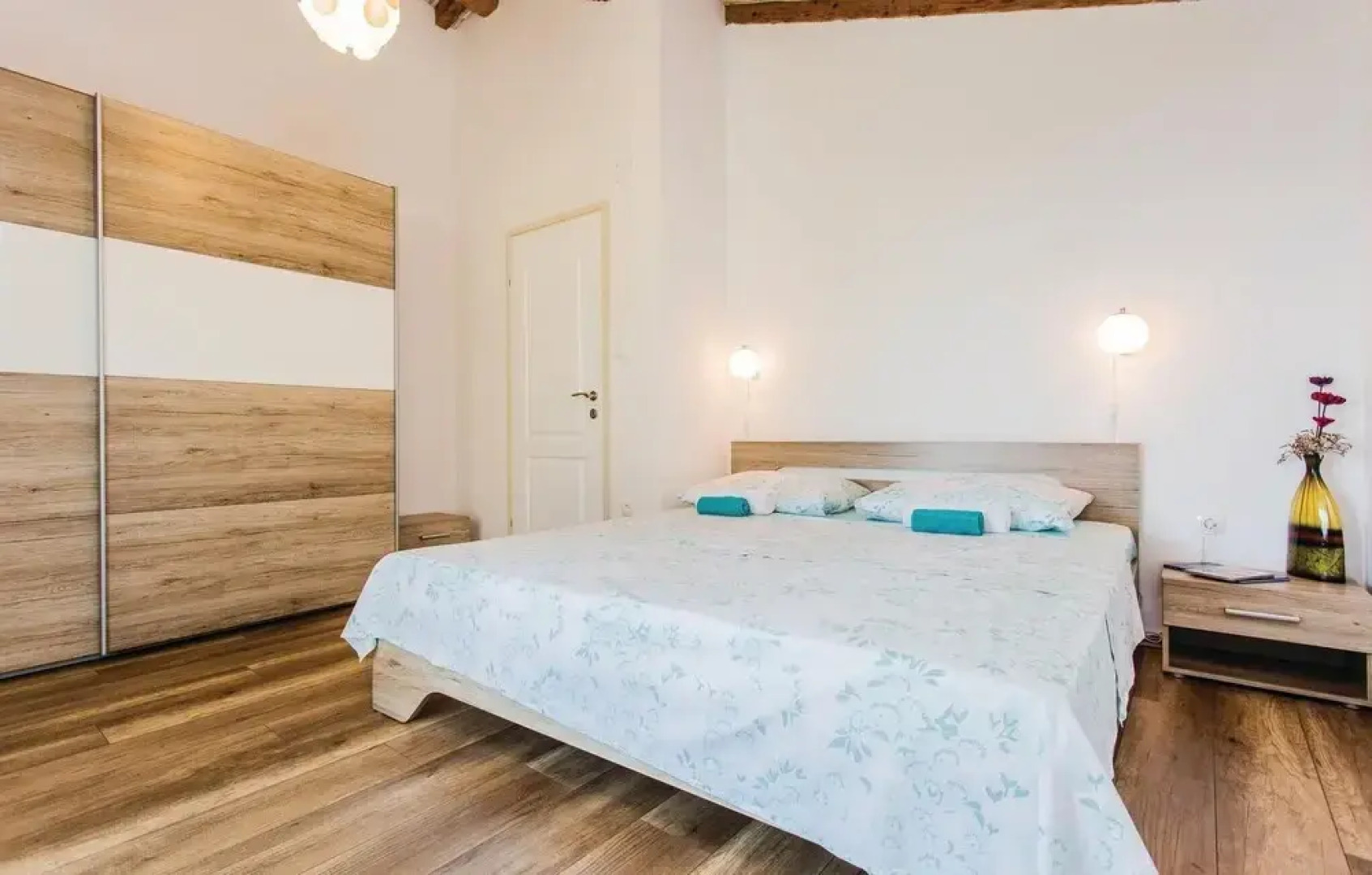 Amazing Home in Krk With Wifi and 2 Bedrooms