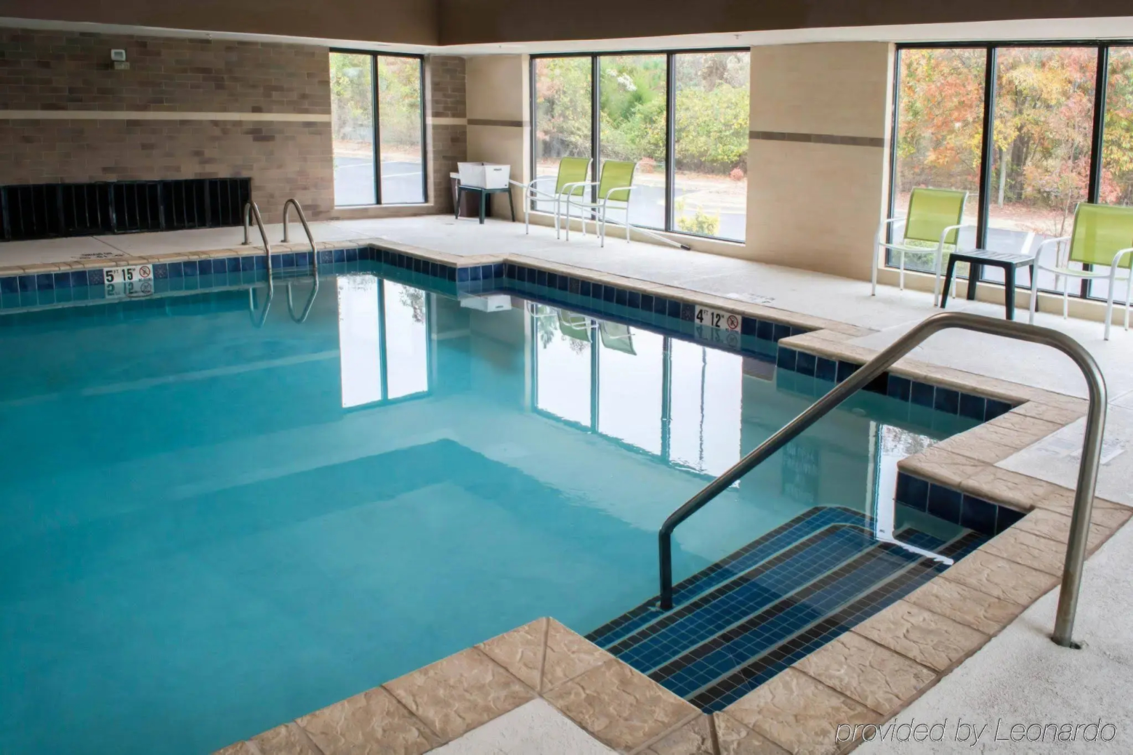 Country Inn & Suites by Radisson, Roanoke Rapids, NC