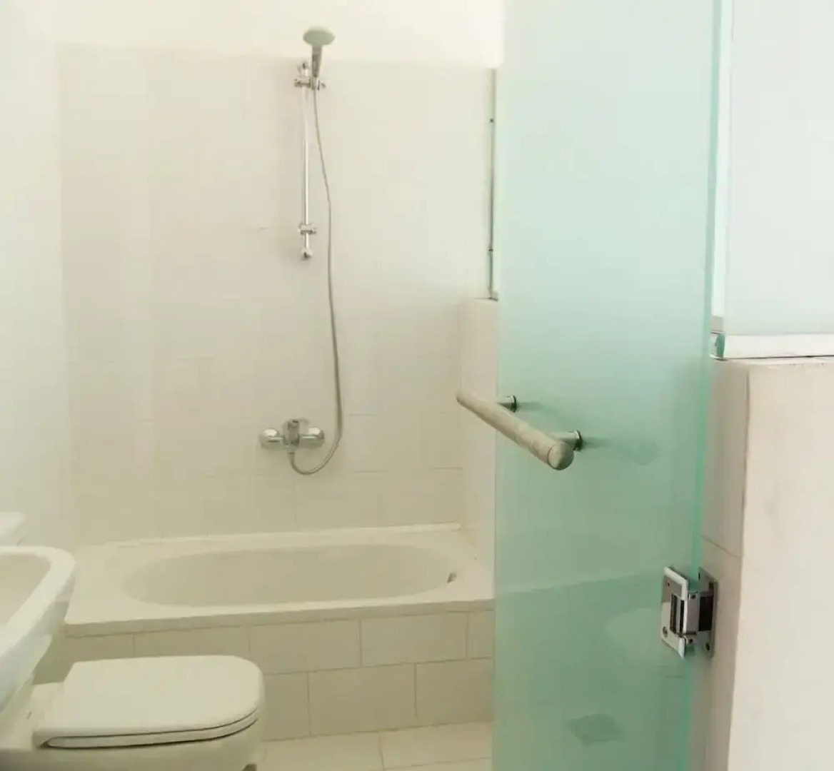 New Grand Royal Hotel