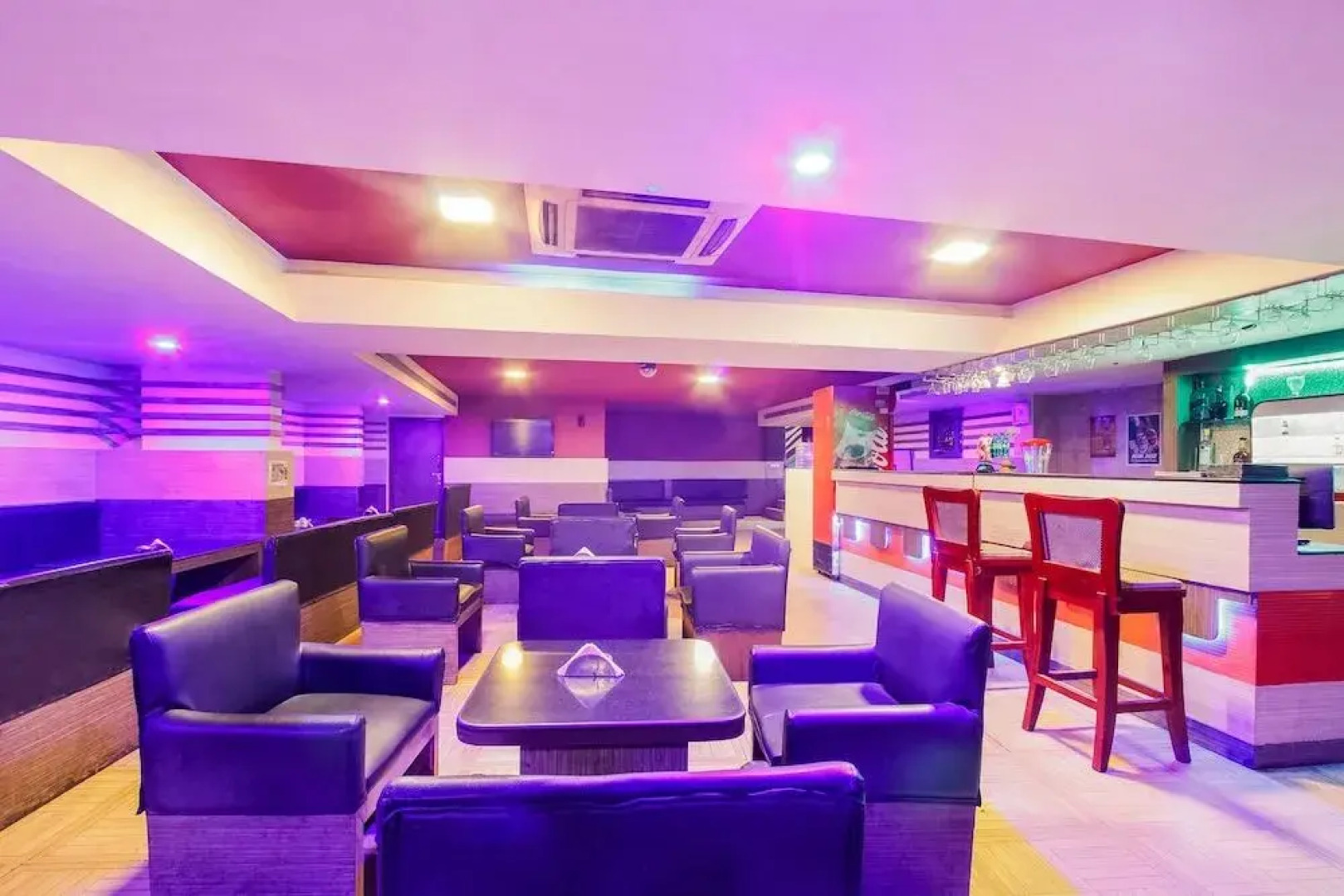 Capital O 61144 Hotel Raj