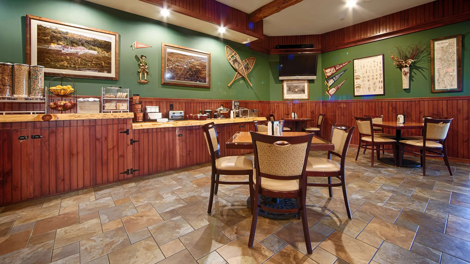 Best Western Plus Ticonderoga Inn & Suites