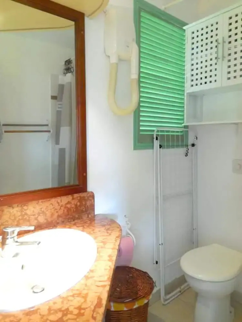 Apartment With one Bedroom in Sainte-anne, With Enclosed Garden and Wi