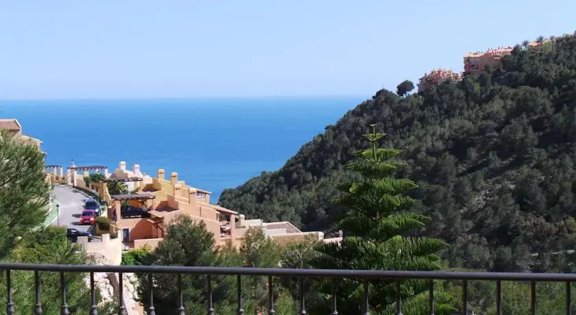 Altea: Mar y Montaña