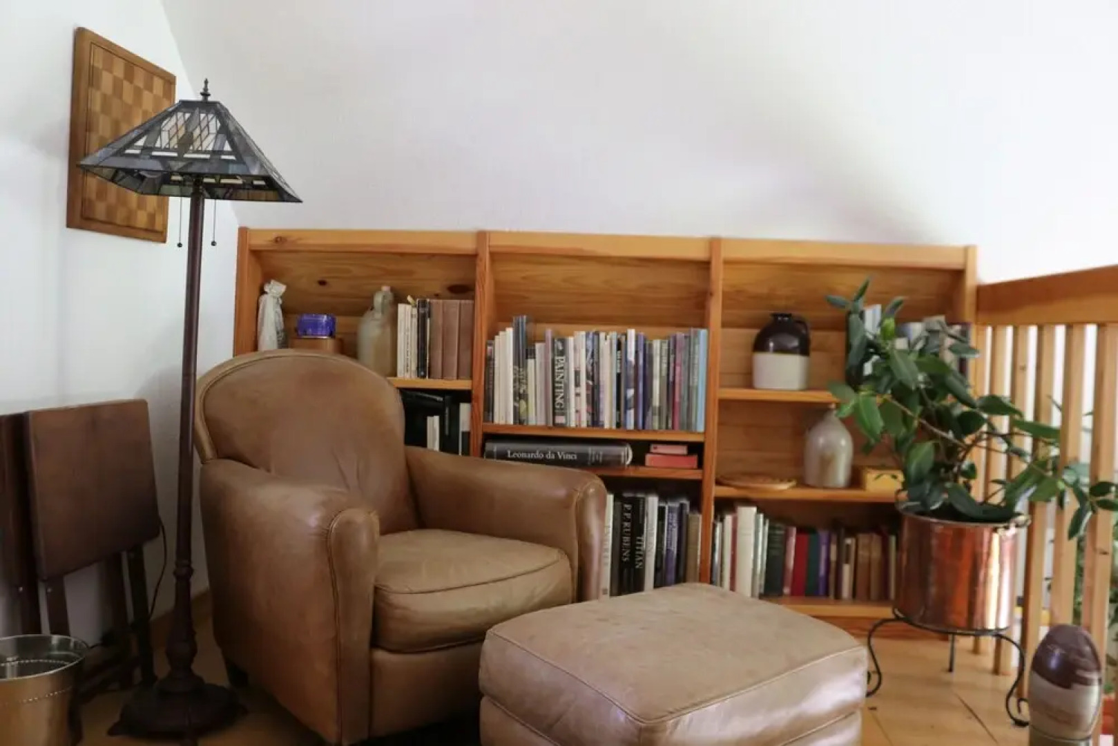 River Stone Inn & Gallery