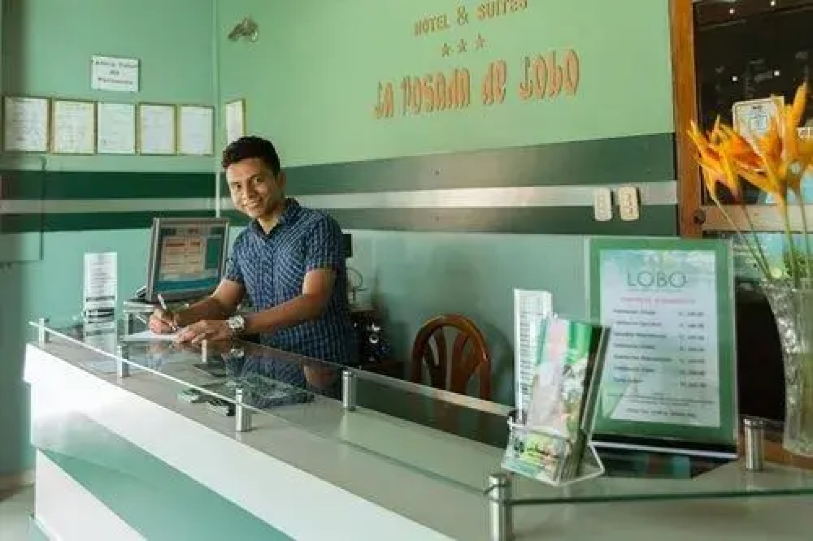 La Posada de Lobo Hotel & Suites