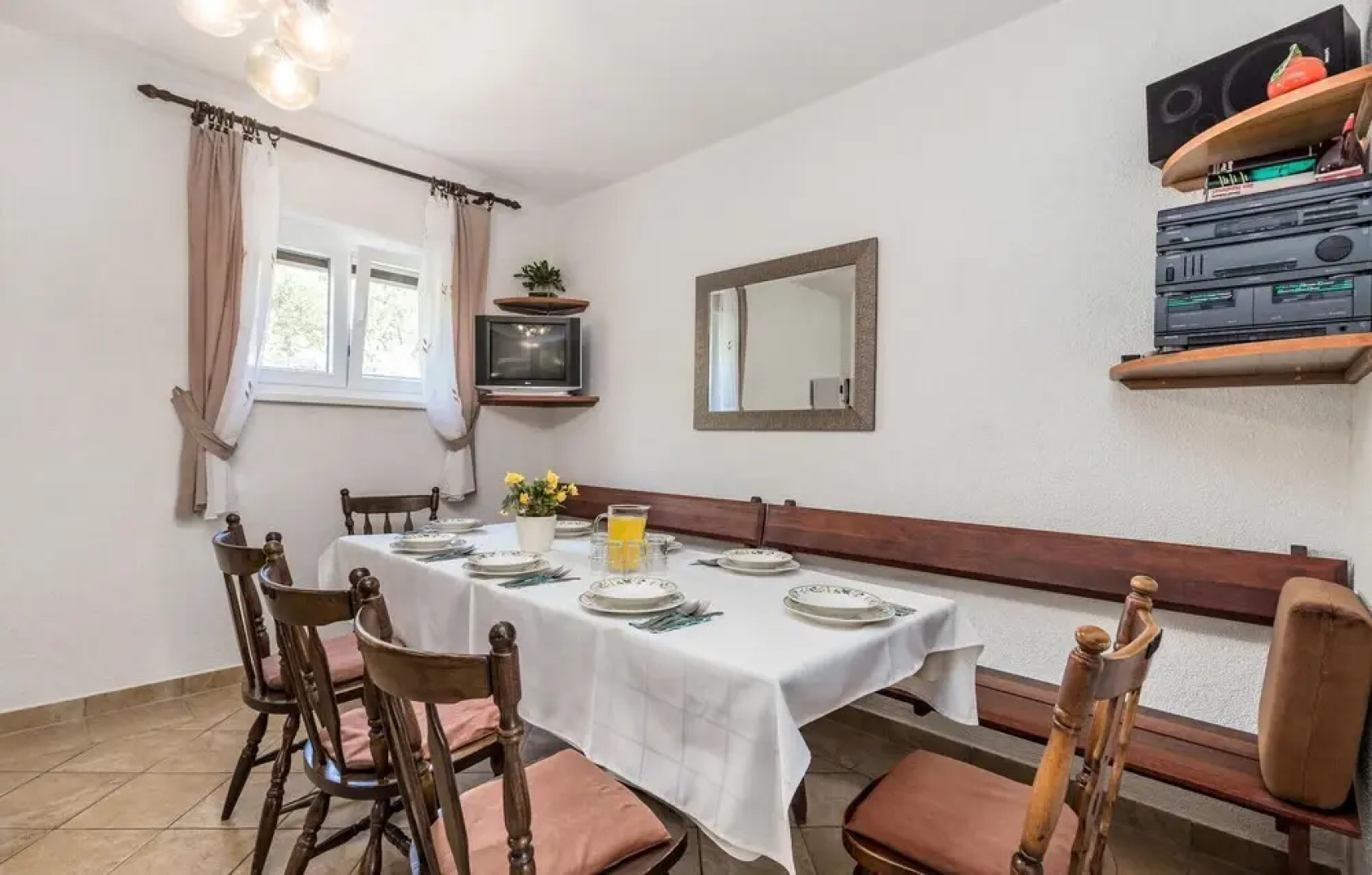 Awesome Home in Sveti Juraj With Wifi and 4 Bedrooms