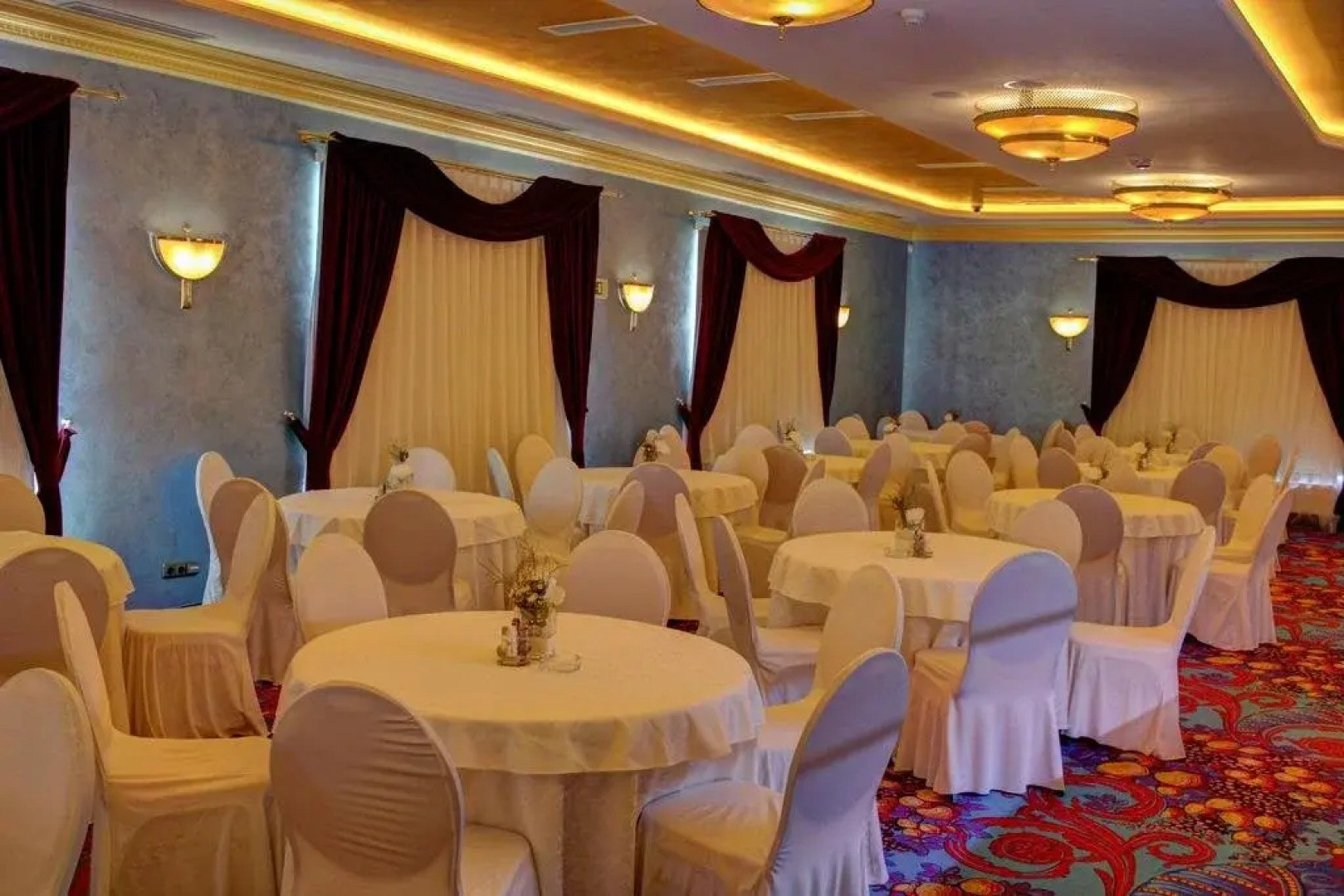 Imperial Casino&Hotel