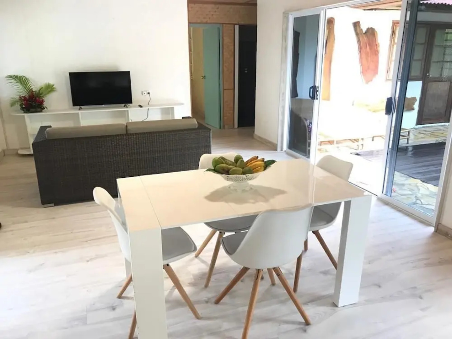 Bora Bora Beach House