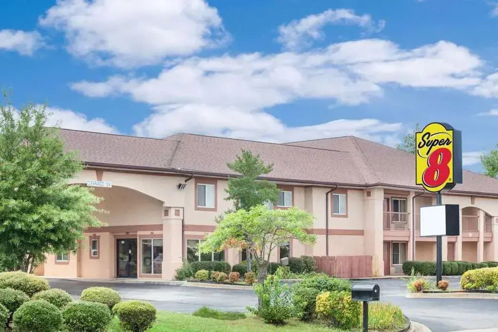 Super 8 Decatur Priceville