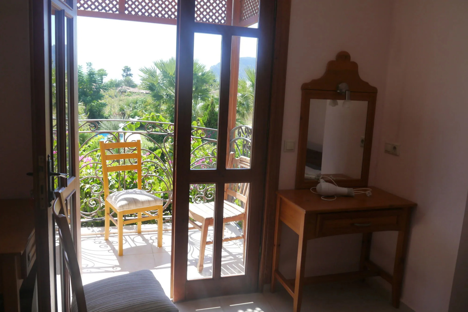 Asur Hotel & Aparts & Villas