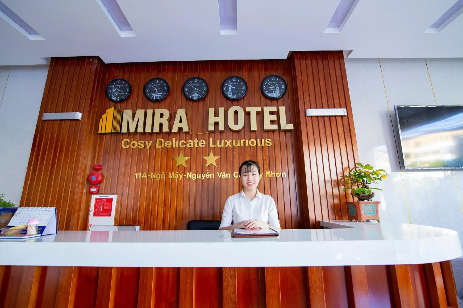Mira Hotel