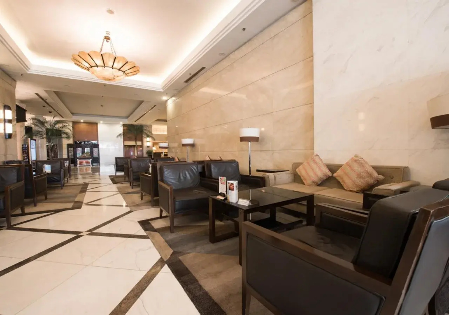 Regal Shanghai East Asia Hotel