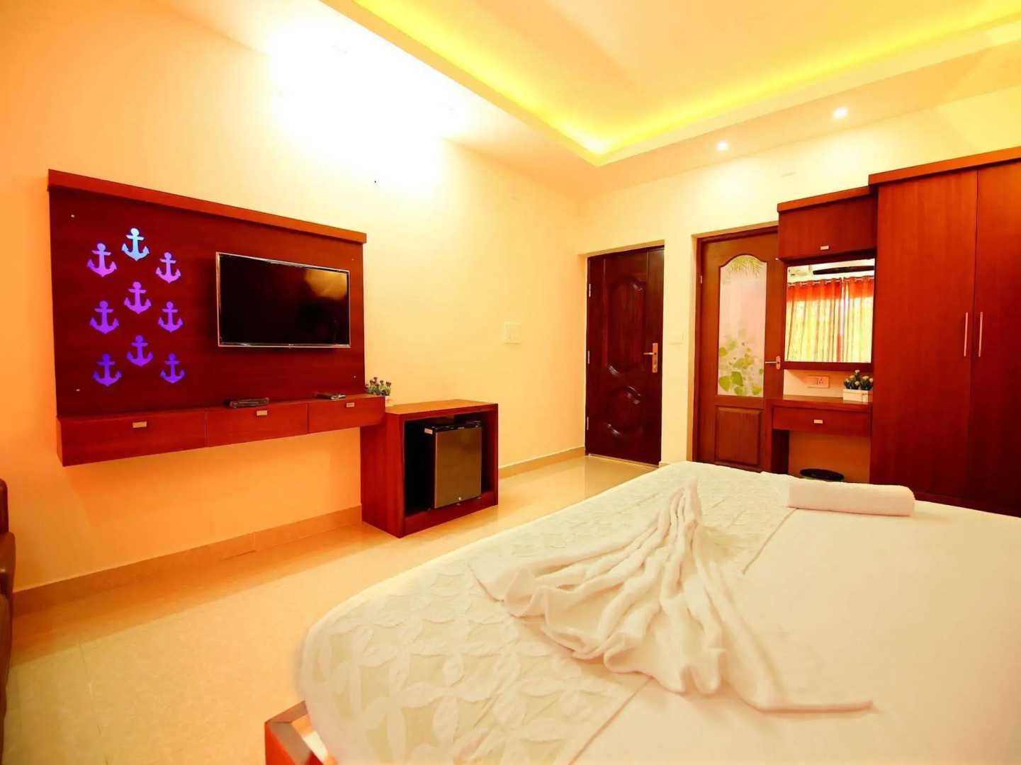 OYO 2589 Hotel Captains Cabin