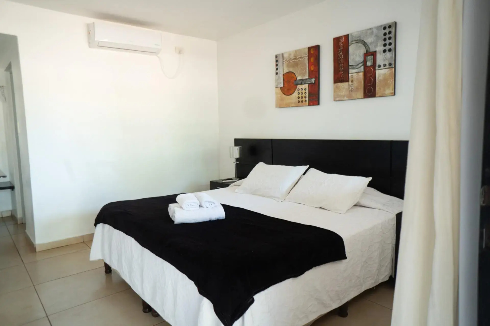 Hotel Oaky