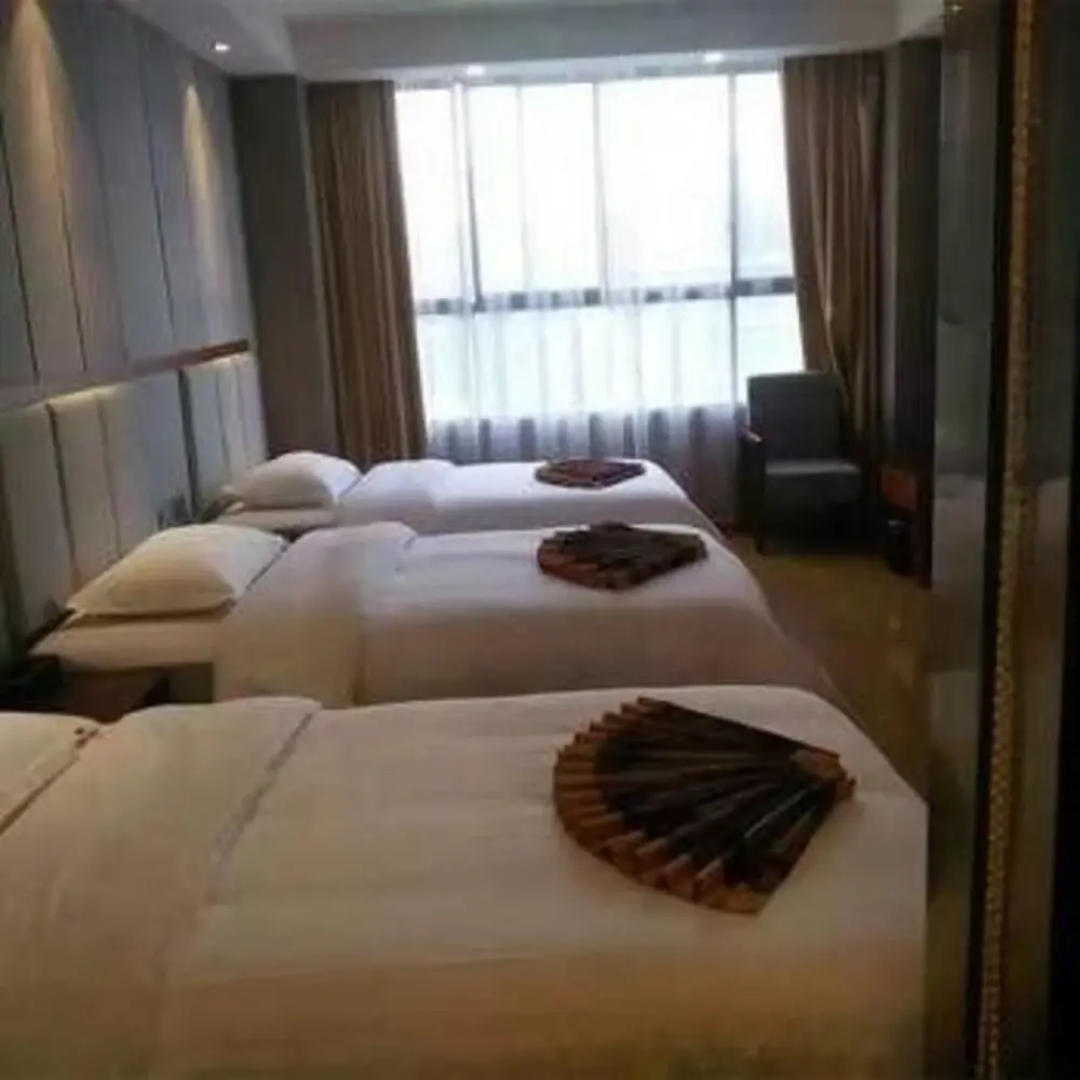 Basaicheng Hotel