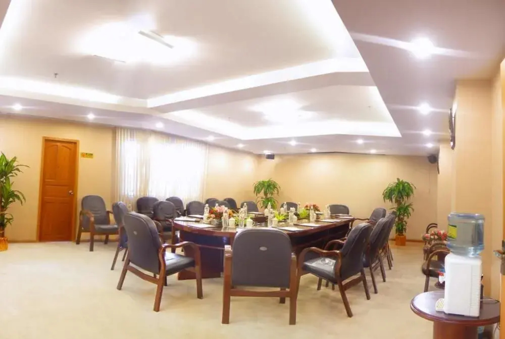 Spring City Garden Hotel (Yingbin Building)